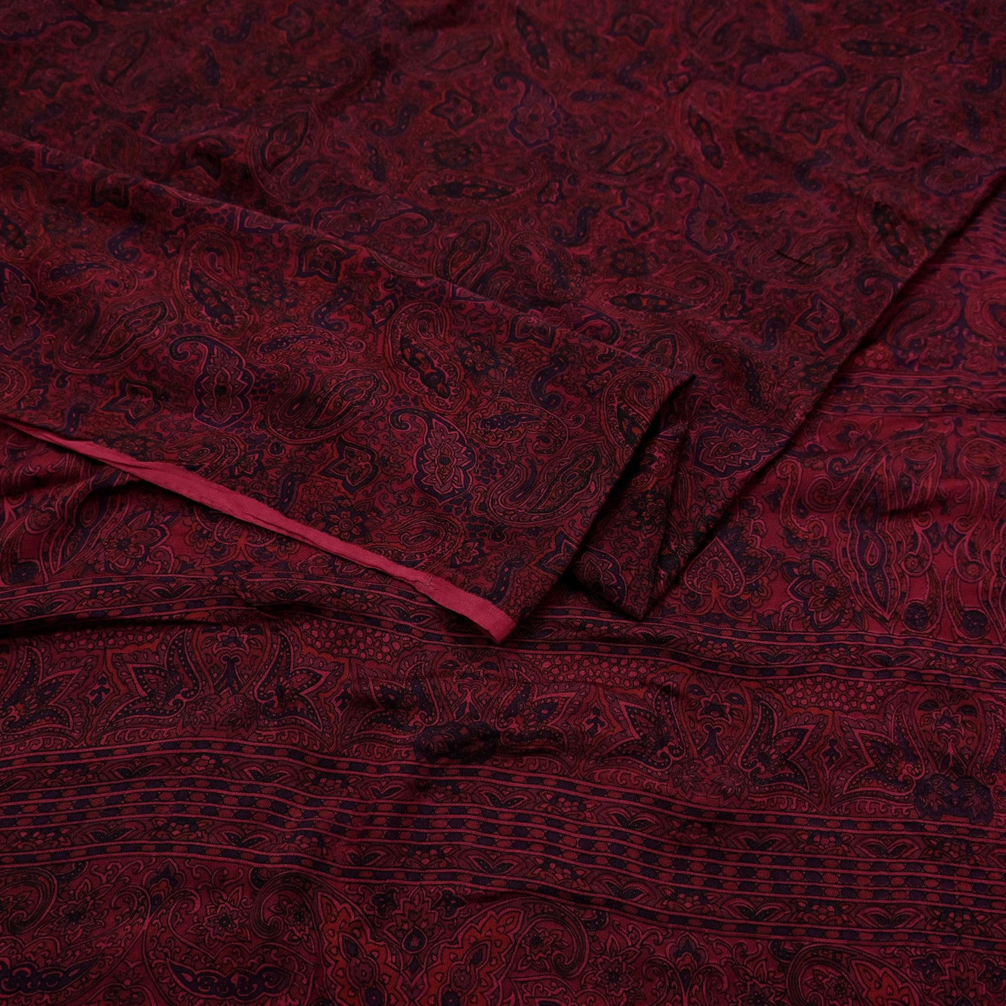 Indian Vintage Sari Black & Maroon 100% Pure Silk Printed Saree 5yd Sewing Craft Fabric DressMaking Soft Quilting Crafting Upcycle Used
