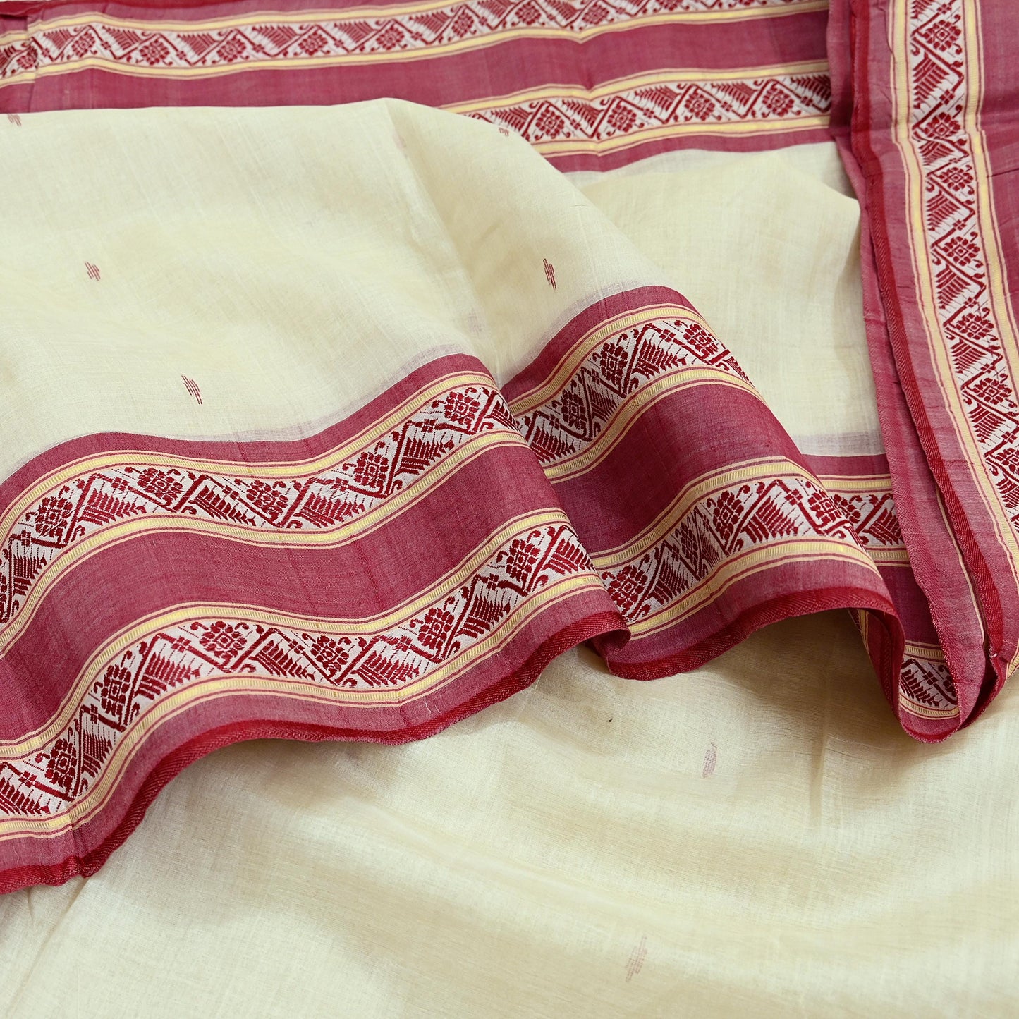 Indian Vintage Sari Ivory Pure Cotton Bengali Handloom Tant Sarees Craft Fabric 5Yd Sewing Soft Crafting Dress making Upcycle Quilting