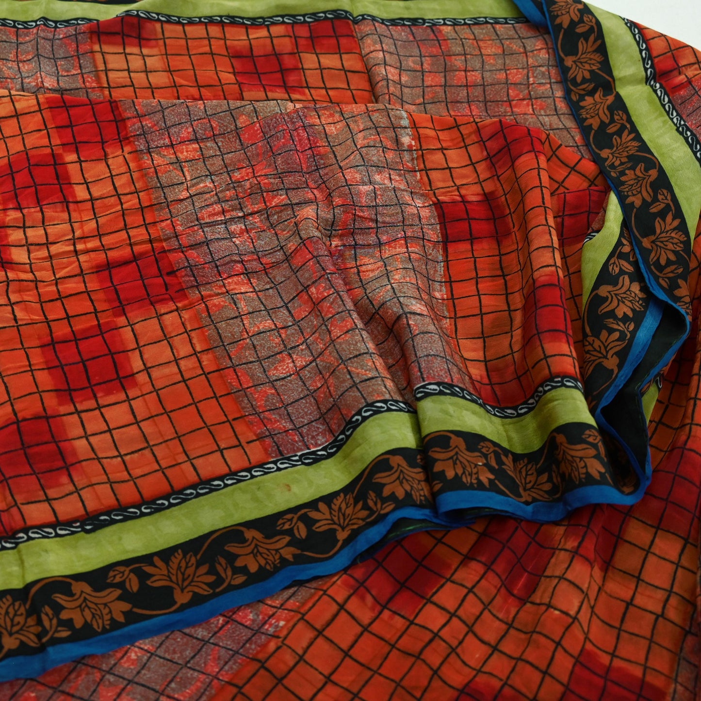 Indian Vintage Sari Orange & Red Pure Crepe Silk Printed Saree 5yd Sewing Floral Soft Craft Fabric Wrap Dress making Crafting Quilting