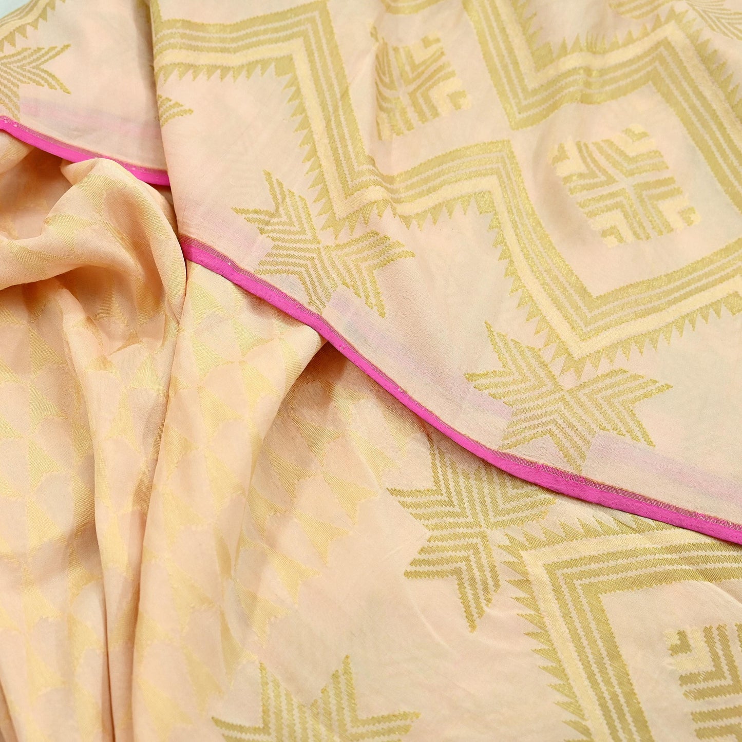 Indian Vintage Sari 100% Pure Silk Hand Woven Sarees Craft Fabric 5Yd Ethnic Sewing Upcycle dress Making Crafting Quilting Used Zari