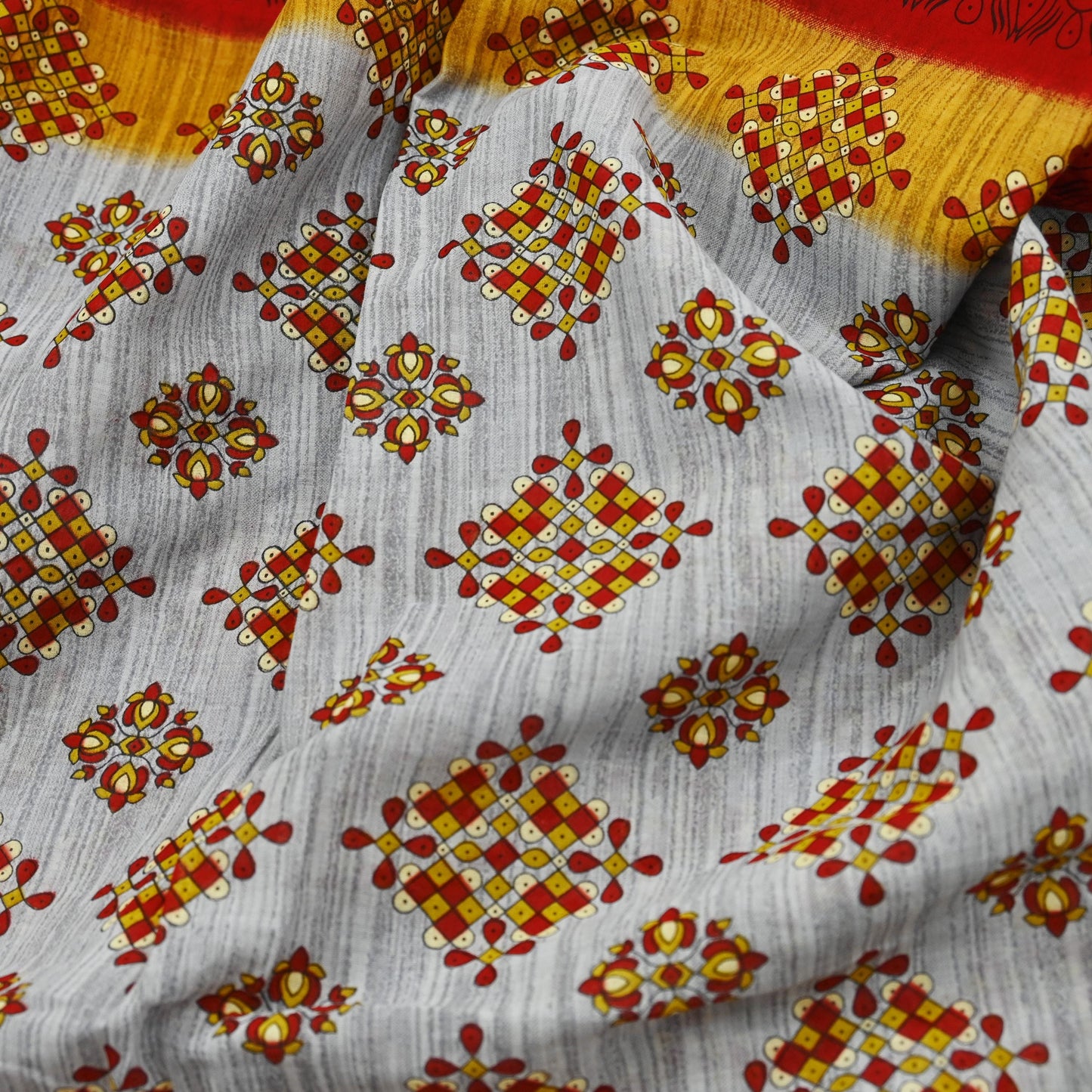 Indian Vintage Sari Red & Gray Printed Pure Cotton Sarees Craft Fabric Soft 5Yd Sewing Sarong Wrap Boho Quilting Crafting Dress making