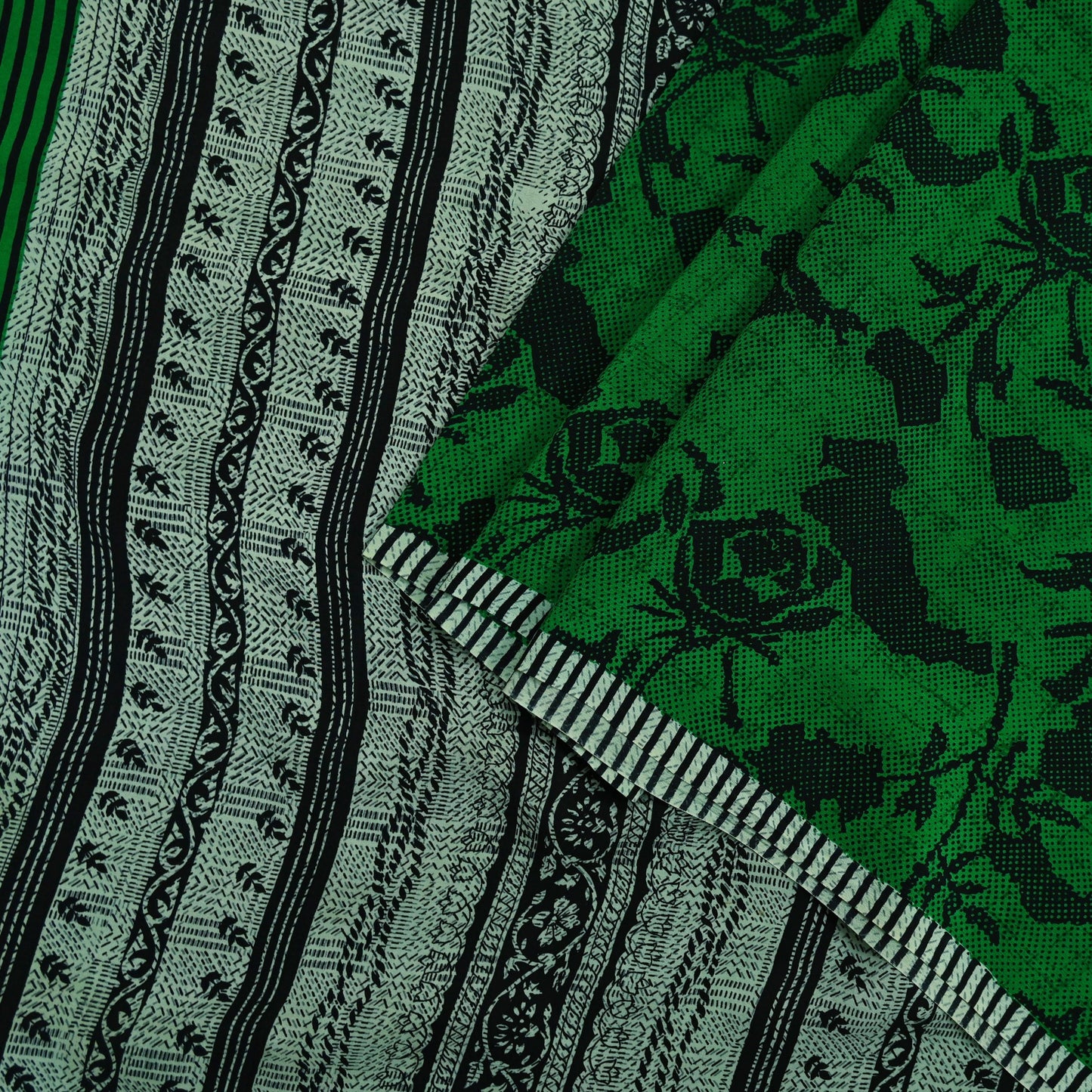 Indian Vintage Sari Green & Black Pure Crepe Silk Printed Sarees 5yd Sewing Floral Soft Craft Fabric Wrap Dress making Crafting Quilting