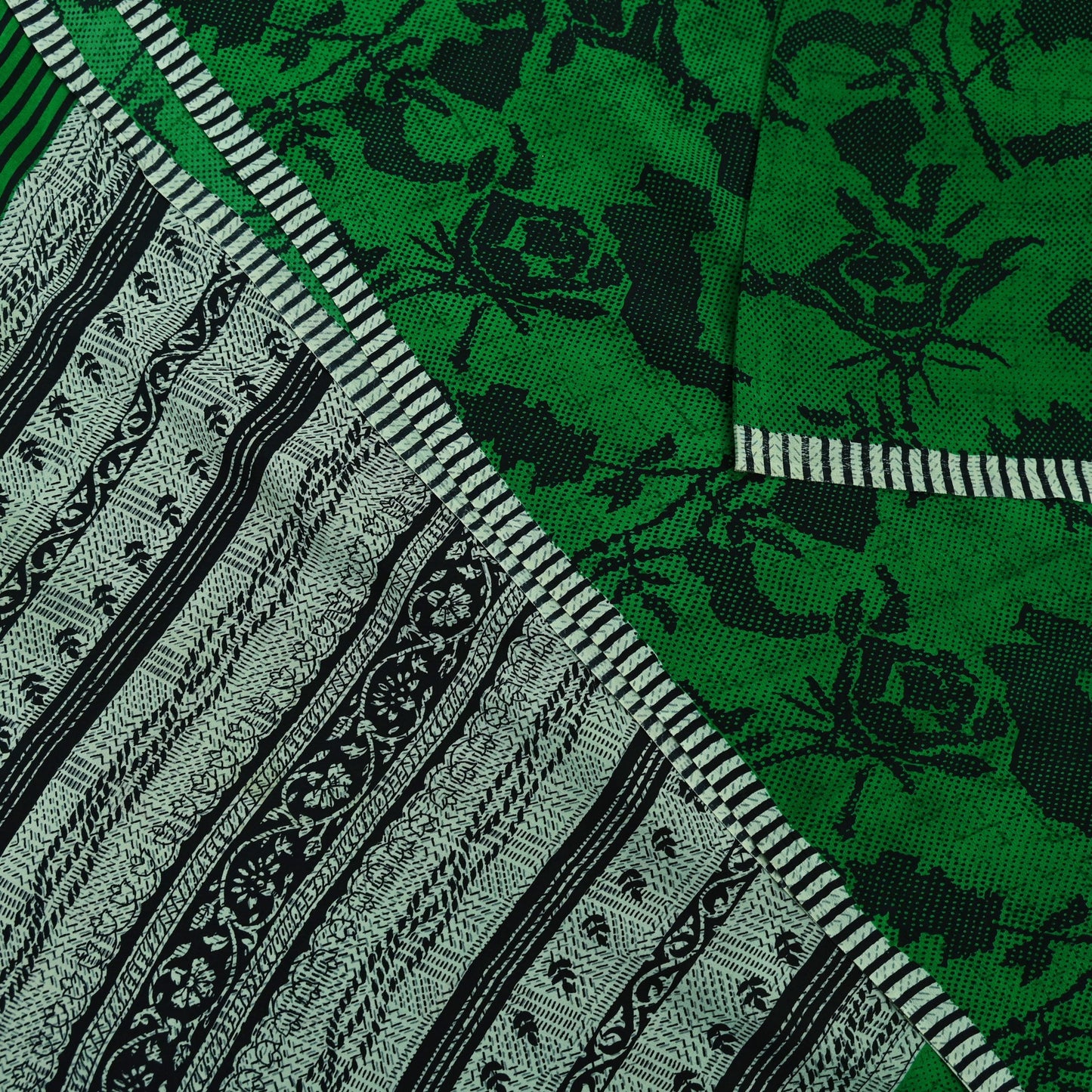 Indian Vintage Sari Green & Black Pure Crepe Silk Printed Sarees 5yd Sewing Floral Soft Craft Fabric Wrap Dress making Crafting Quilting