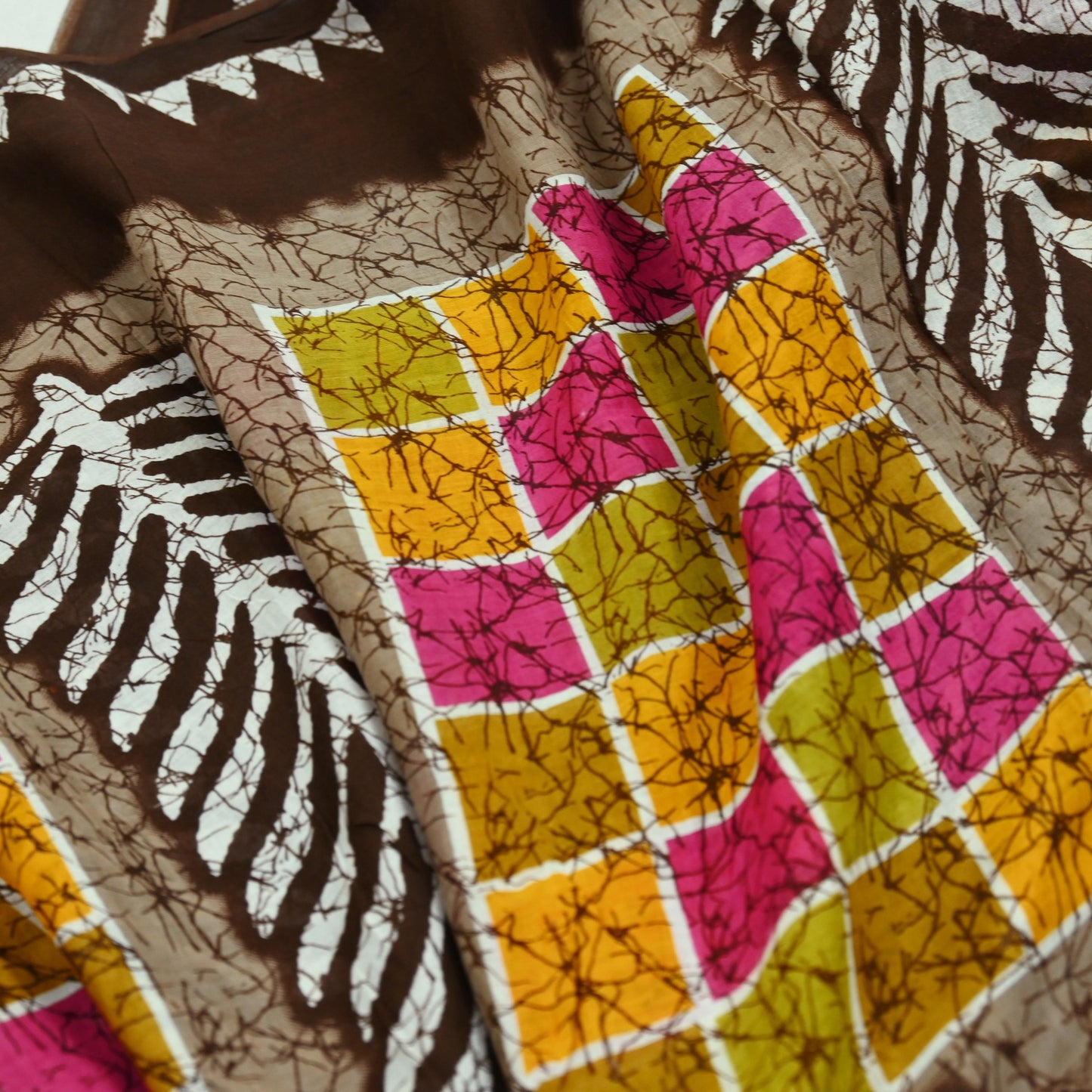 Indian Vintage Sari Brown Batik Printed 100% Pure Cotton Saree Craft Fabric 5Yd Soft Sewing Sarong Wrap Boho Dress making Crafting