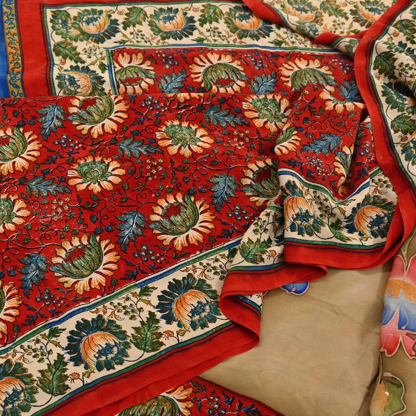 Indian Vintage Sari Red & Beige Pure Crepe Silk Printed Sarees 5yd Sewing Craft Fabric Floral Soft Wrap Dress making Upcycle Quilting