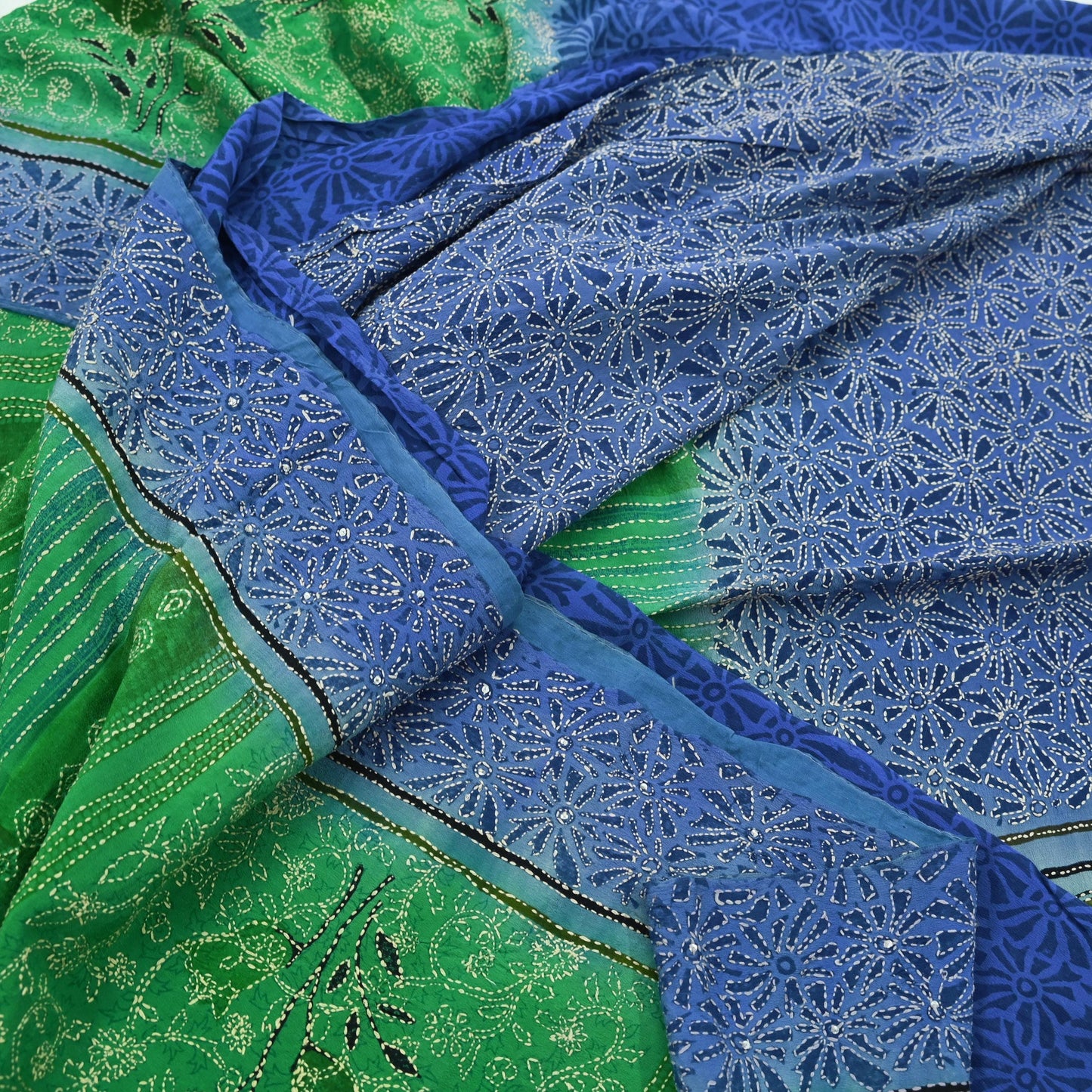 Indian Vintage Sari Blue & Green Pure Crepe Silk Hand Embroidered Kantha Saree 5yd Craft Fabric Sewing Floral Soft Dress making Crafting