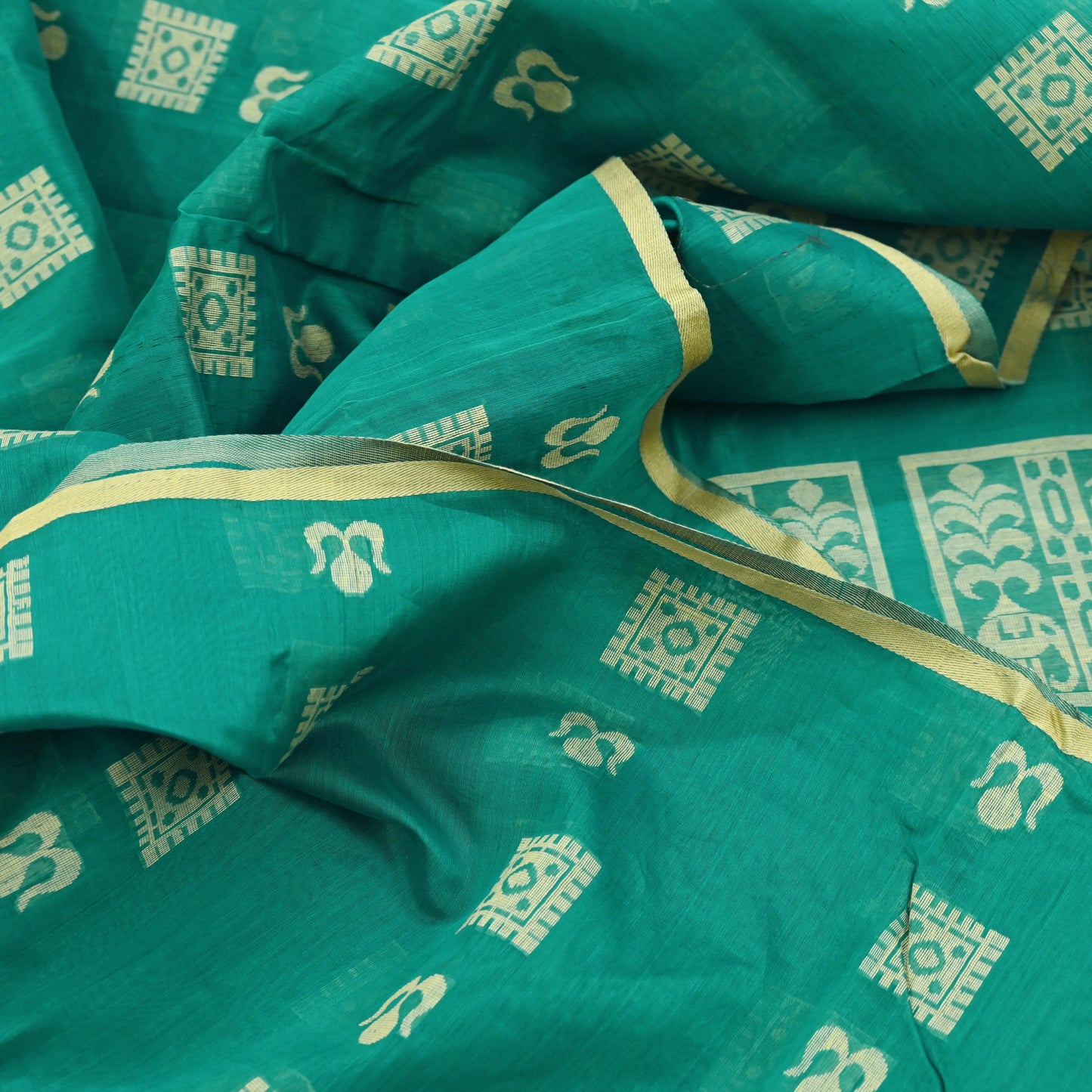 Indian Vintage Sari Green Pure Cotton Hand Woven Sarees Craft Fabric 5yd Ethnic Floral Crafting Upcycle Quilting Dress Making Quilting