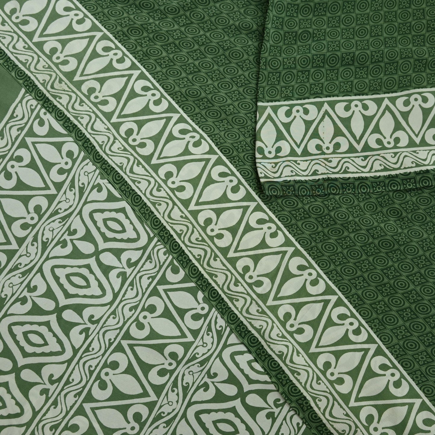 Indian Vintage Sari Green Pure Crepe Silk Printed Saree 5yd Sewing Floral Soft Craft Fabric Wrap Dress making Crafting Quilting