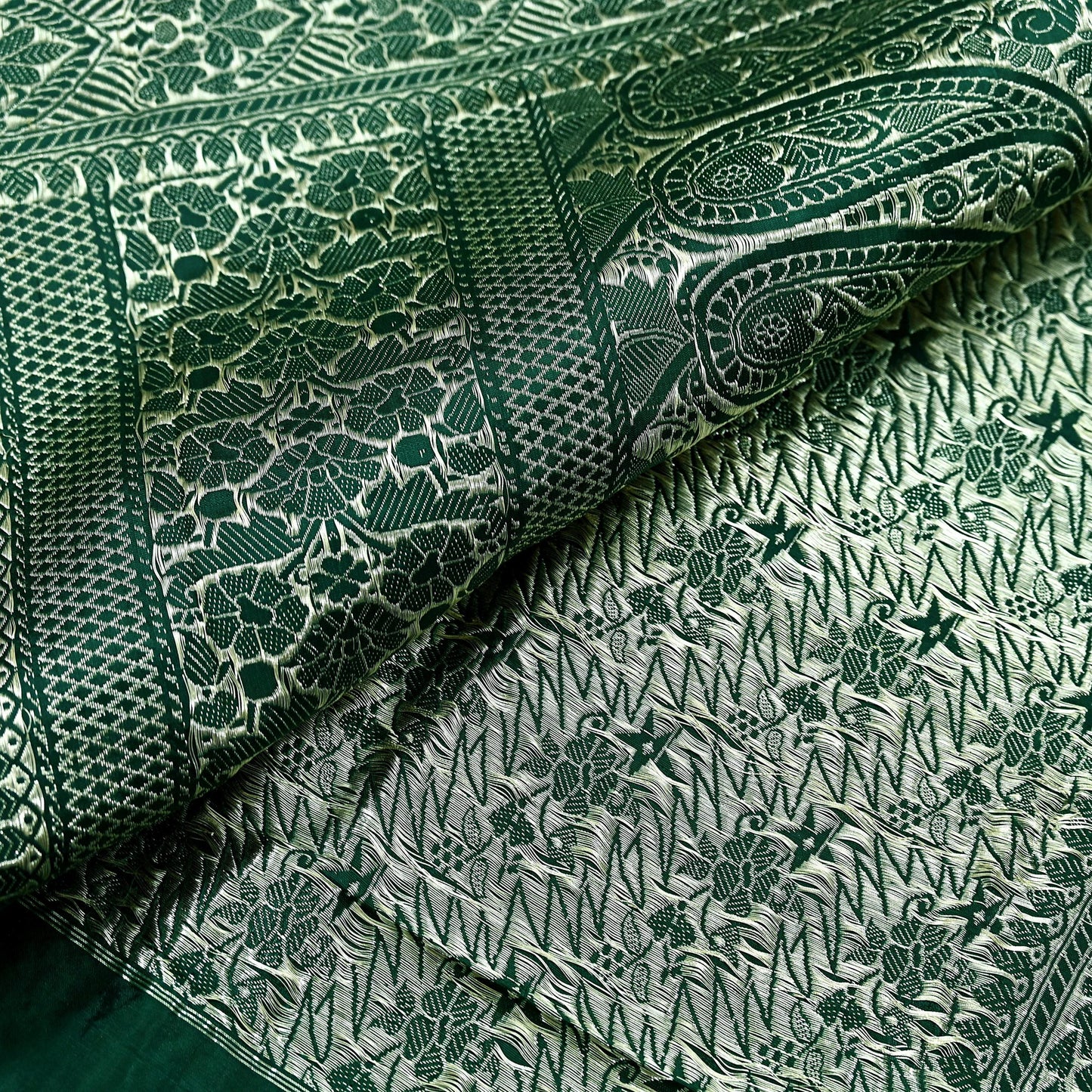Indian Vintage Sari Bottle Green Heavy Wedding Pure Satin Silk Woven Banarasi Sarees Zari 6Yd Craft Fabric Dress making Crafting Quilting
