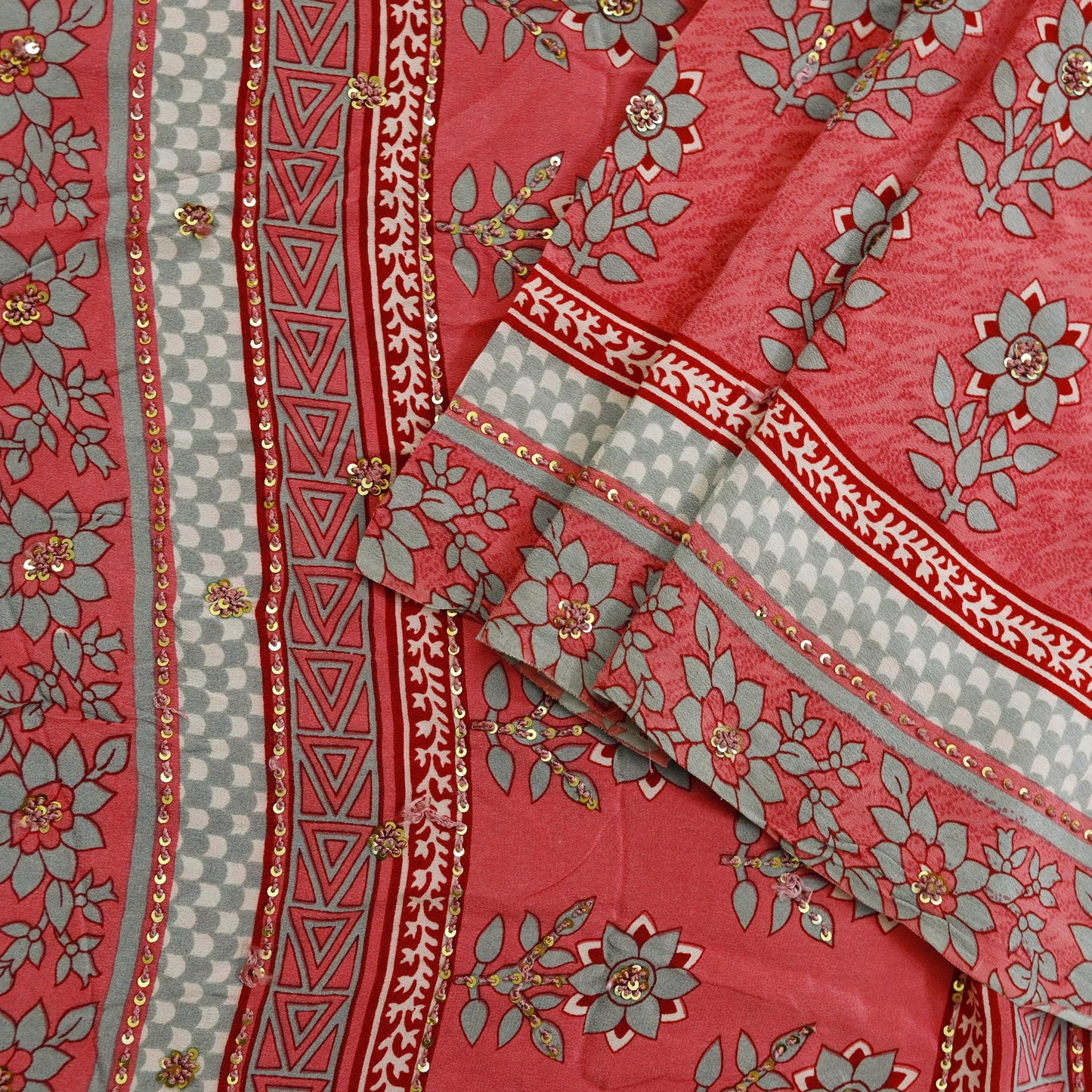 Indian Vintage Sari Pink & Gray Pure Crepe Silk Hand Embroidered Saree 5yard Sewing Floral Craft Sequins Dress making Crafting Quilting