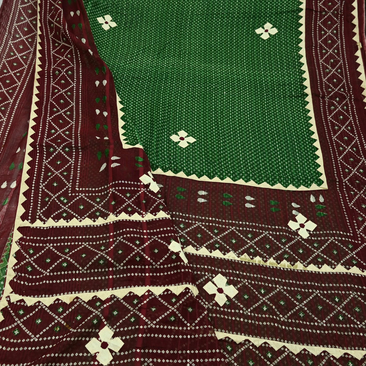 Indian Vintage Green & Maroon Saree Printed Pure Cotton Sari Craft Fabric 5Yd Soft Sewing Sarong Wrap Boho Floral Dress making Crafting