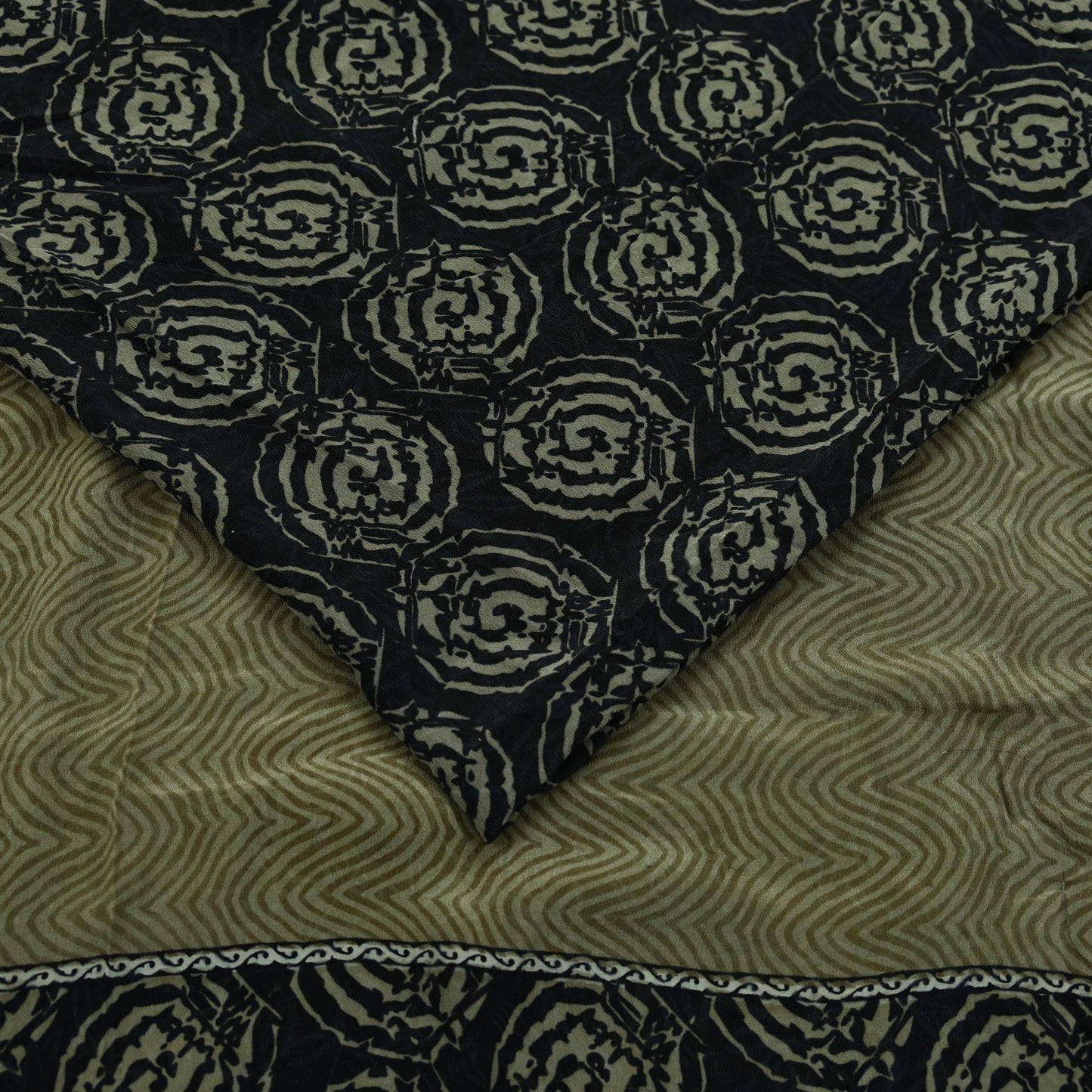 Indian Vintage Sari Green & Black Pure Crepe Silk Printed Sarees 5yd Sewing Floral Soft Craft Fabric Wrap Dress making Crafting Quilting