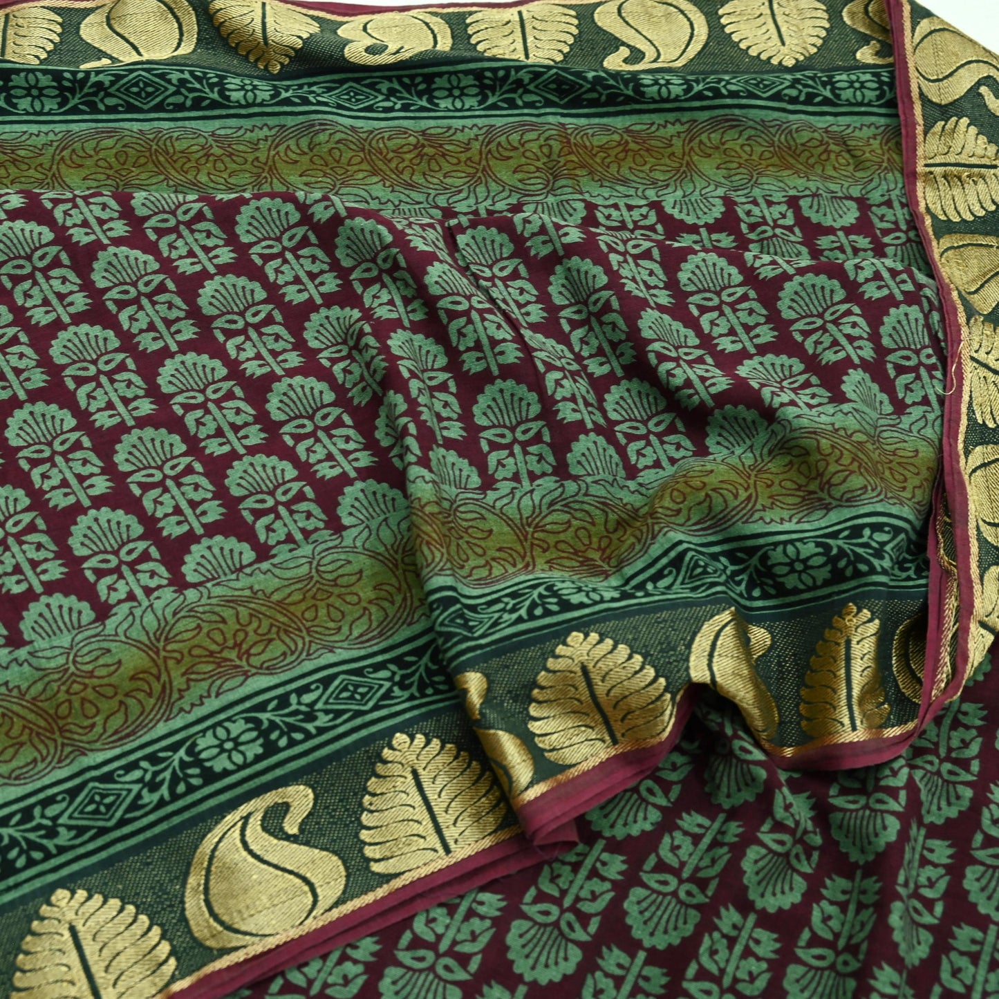 Vintage Sari Hand Block Printed 100% Pure Cotton Sarees Soft Craft Fabric 5Yd Lady Dear Floral Design Upcycle Quilting Crafting