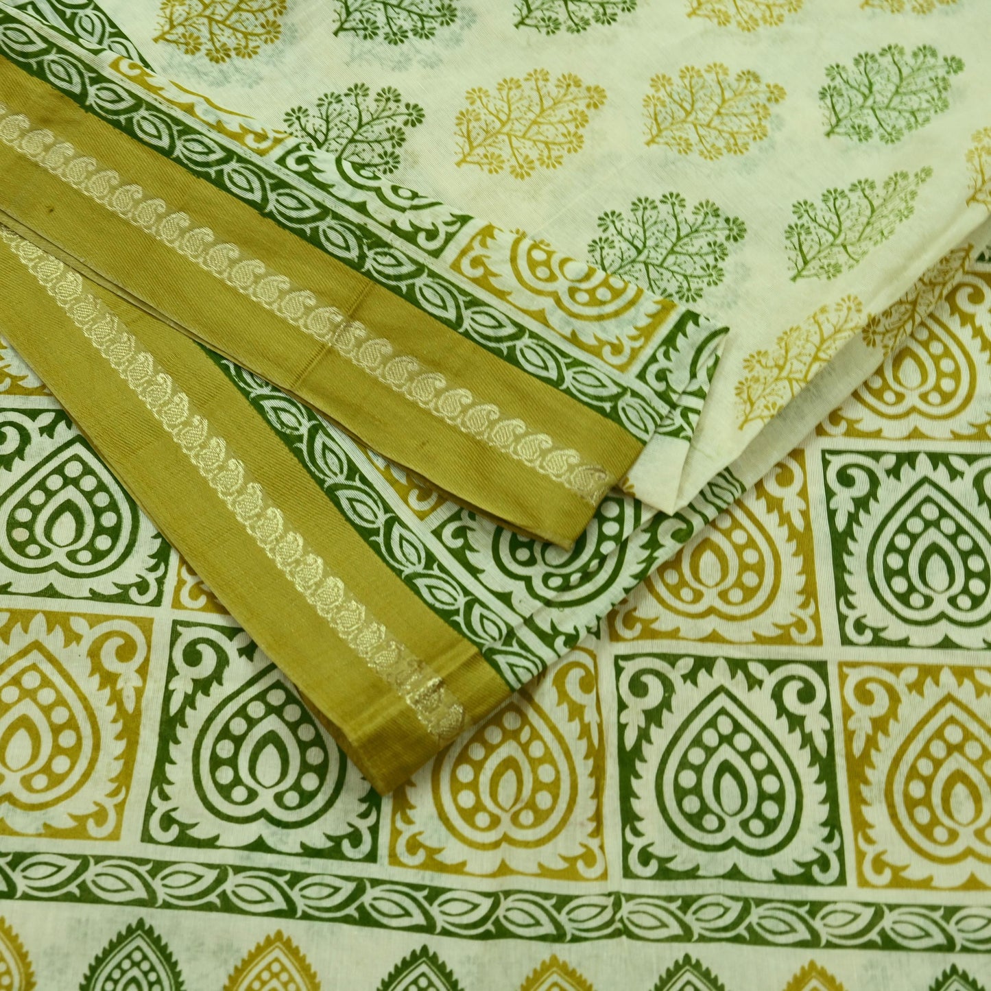 Indian Vintage Sari Ivory Printed Blend Cotton Saree Craft Fabric 5Yd Sewing Sarong Wrap Boho Floral Dress making Crafting