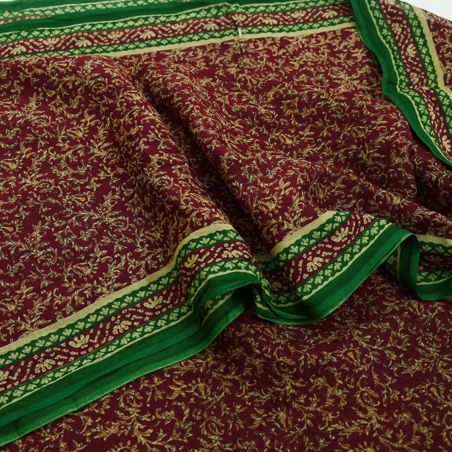 Indian Vintage Green & Maroon Saree Printed Pure Cotton Sari Craft Fabric Soft 5Yd Sewing Sarong Wrap Boho Floral Dress making Crafting