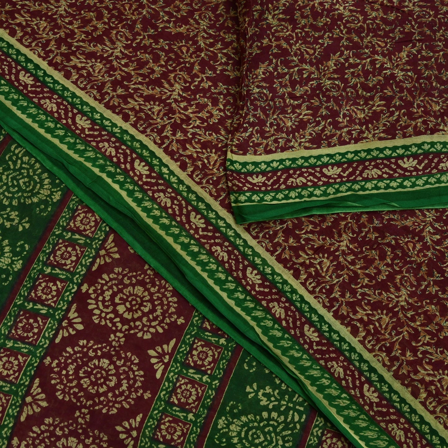 Indian Vintage Green & Maroon Saree Printed Pure Cotton Sari Craft Fabric Soft 5Yd Sewing Sarong Wrap Boho Floral Dress making Crafting