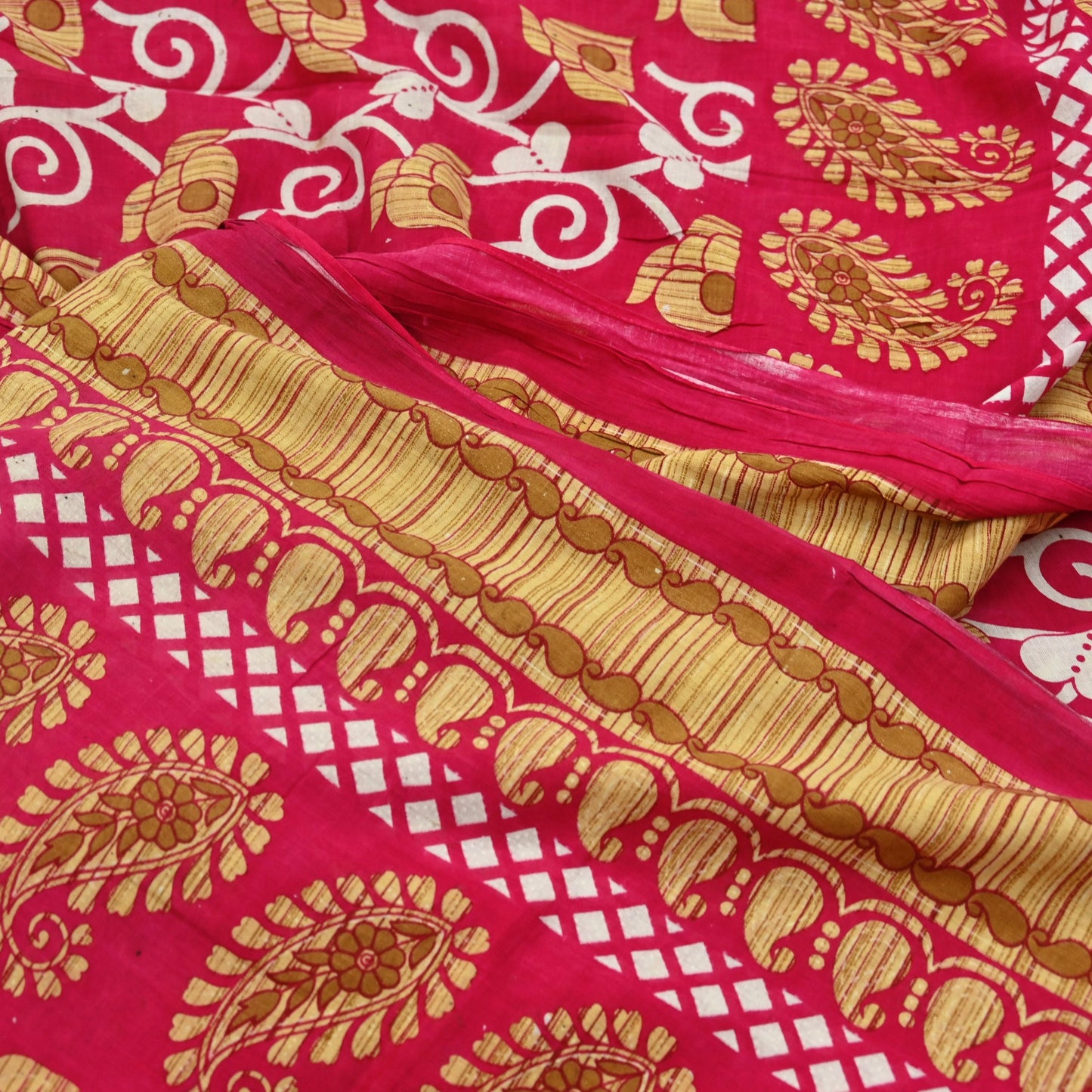 Indian Vintage Sari Pink Printed Pure Cotton Sarees 5Yd Craft Fabric Sewing Sarong Wrap Boho Upcycle quilting Dress making Crafting