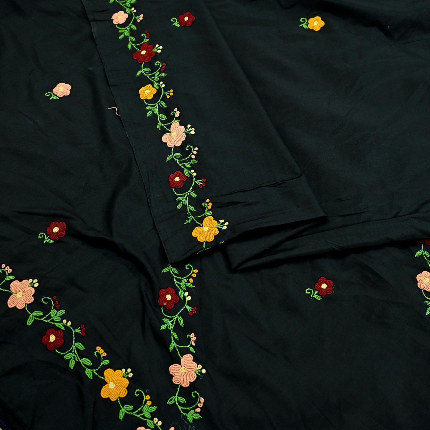 Indian Vintage Sari Black Pure Silk Hand Embroidered Saree Craft Fabric 5Yd Sewing Soft Ethnic Dress Making Bollywood saree