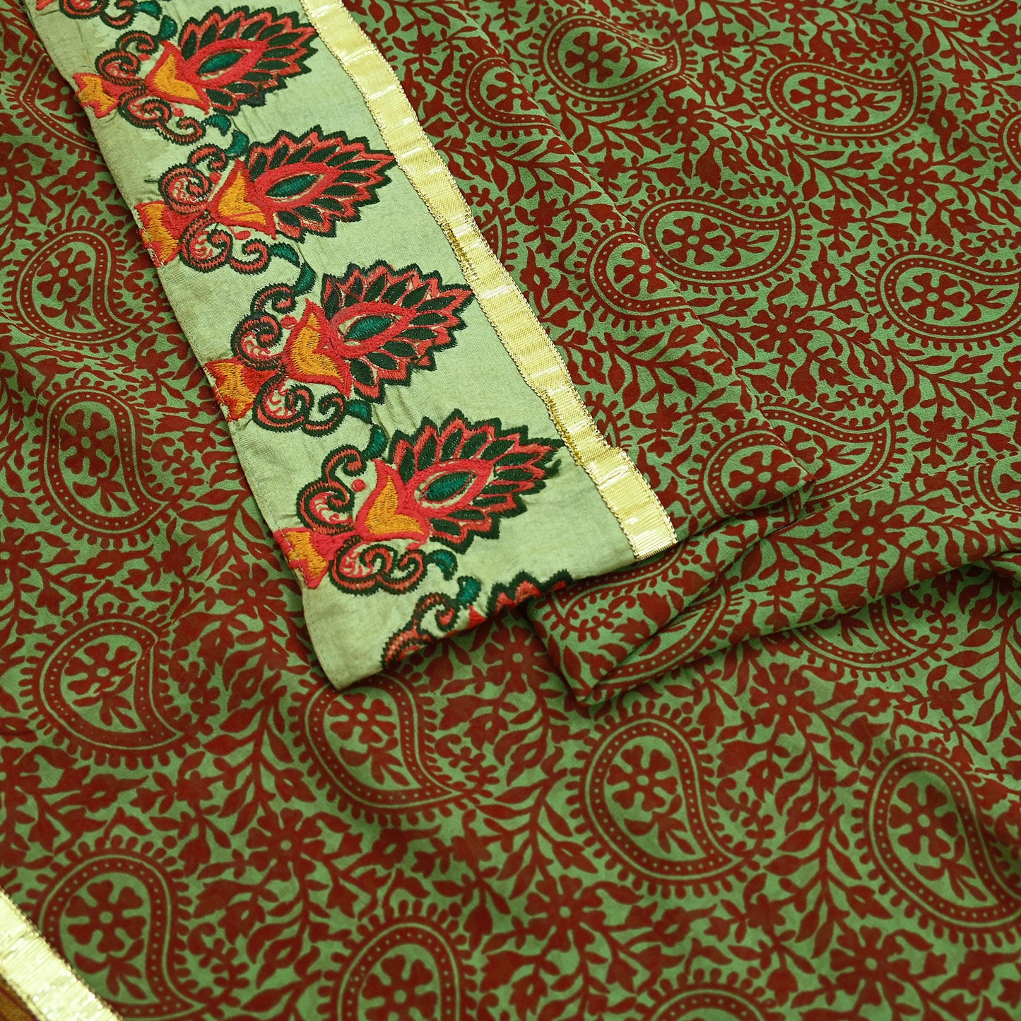 Indian Vintage Green Saree Pure Georgette Silk Hand Embroidered Sari Craft Fabric 5Yd Ethnic Soft Dress making Crafting Quilting