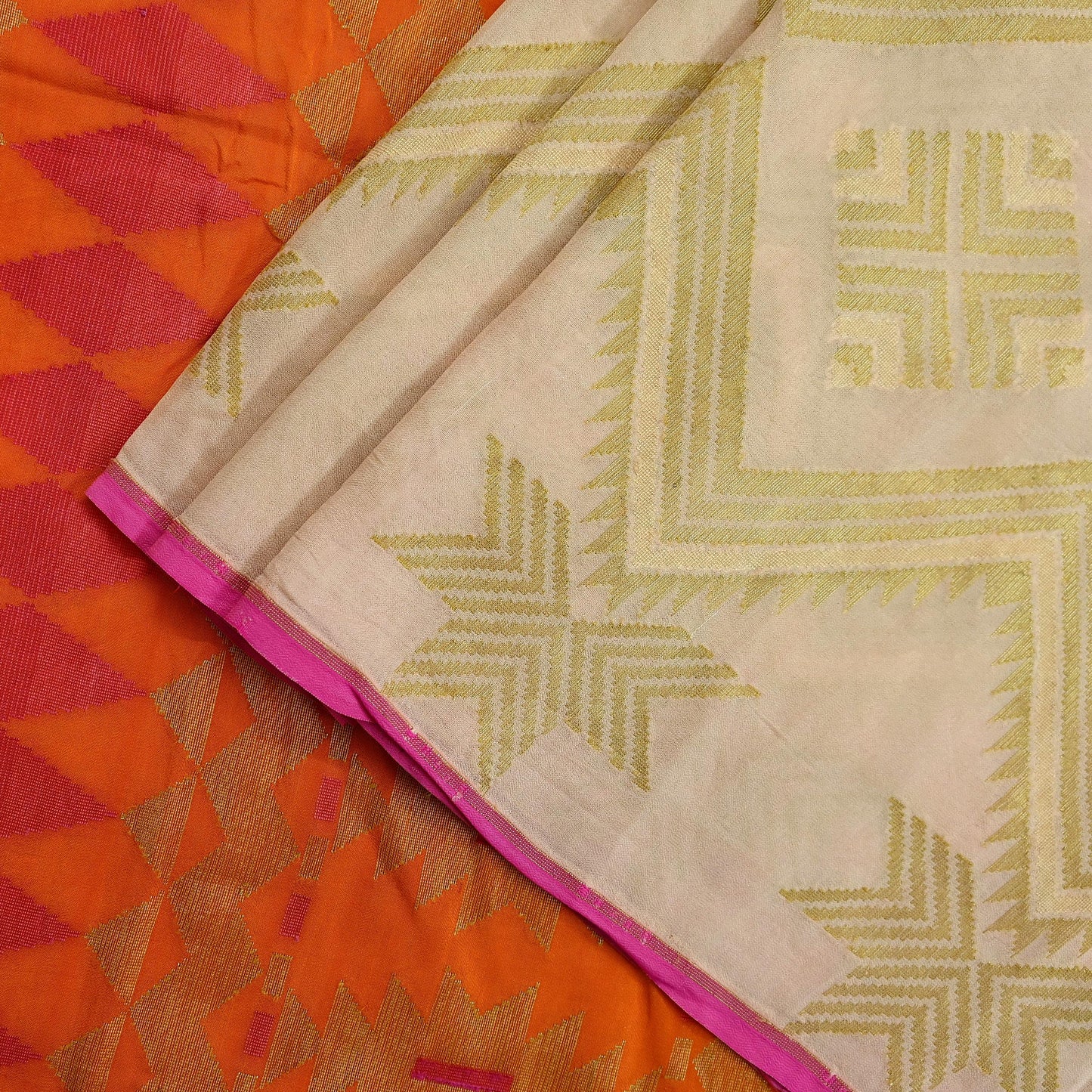 Indian Vintage Sari 100% Pure Silk Hand Woven Sarees Craft Fabric 5Yd Ethnic Sewing Upcycle dress Making Crafting Quilting Used Zari