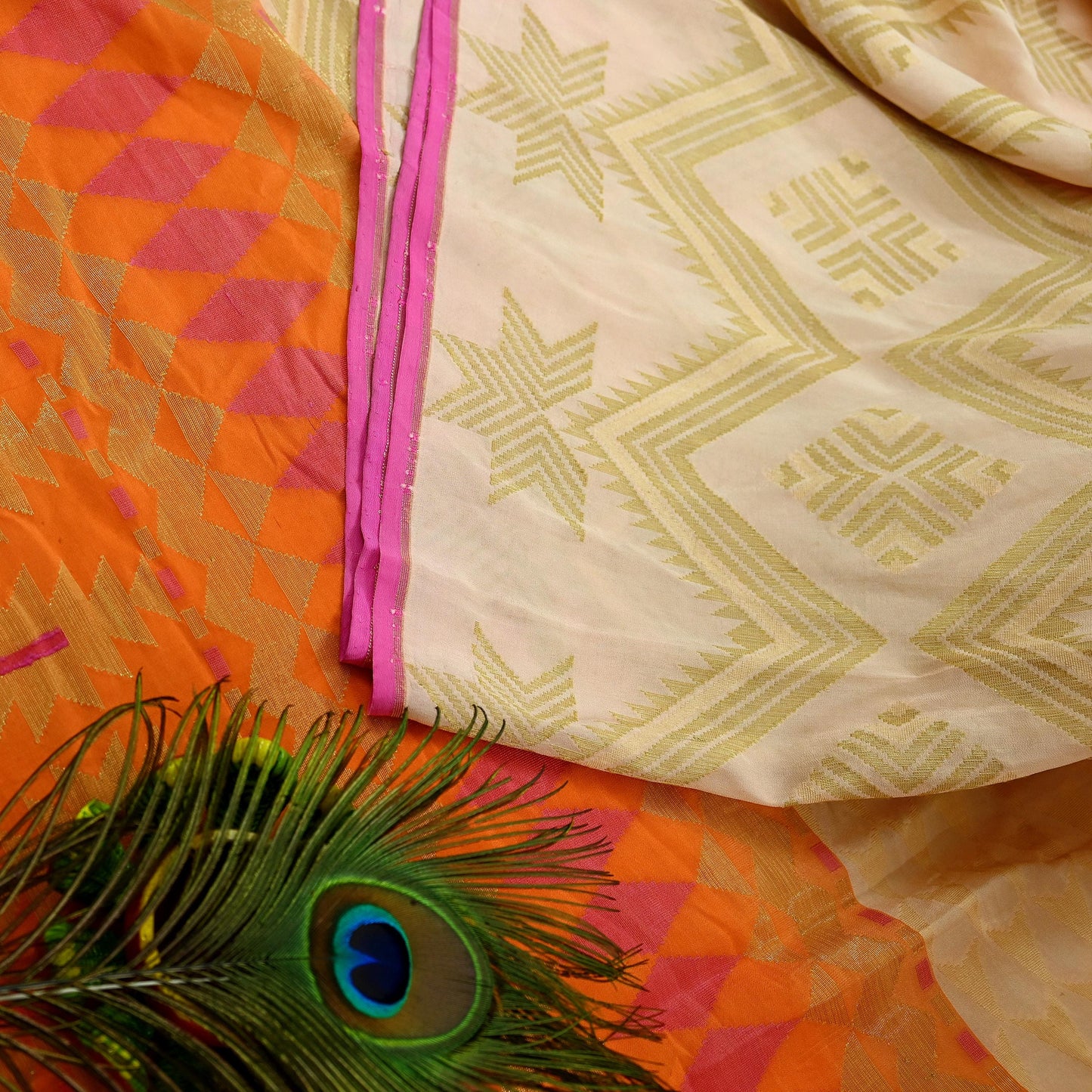 Indian Vintage Sari 100% Pure Silk Hand Woven Sarees Craft Fabric 5Yd Ethnic Sewing Upcycle dress Making Crafting Quilting Used Zari