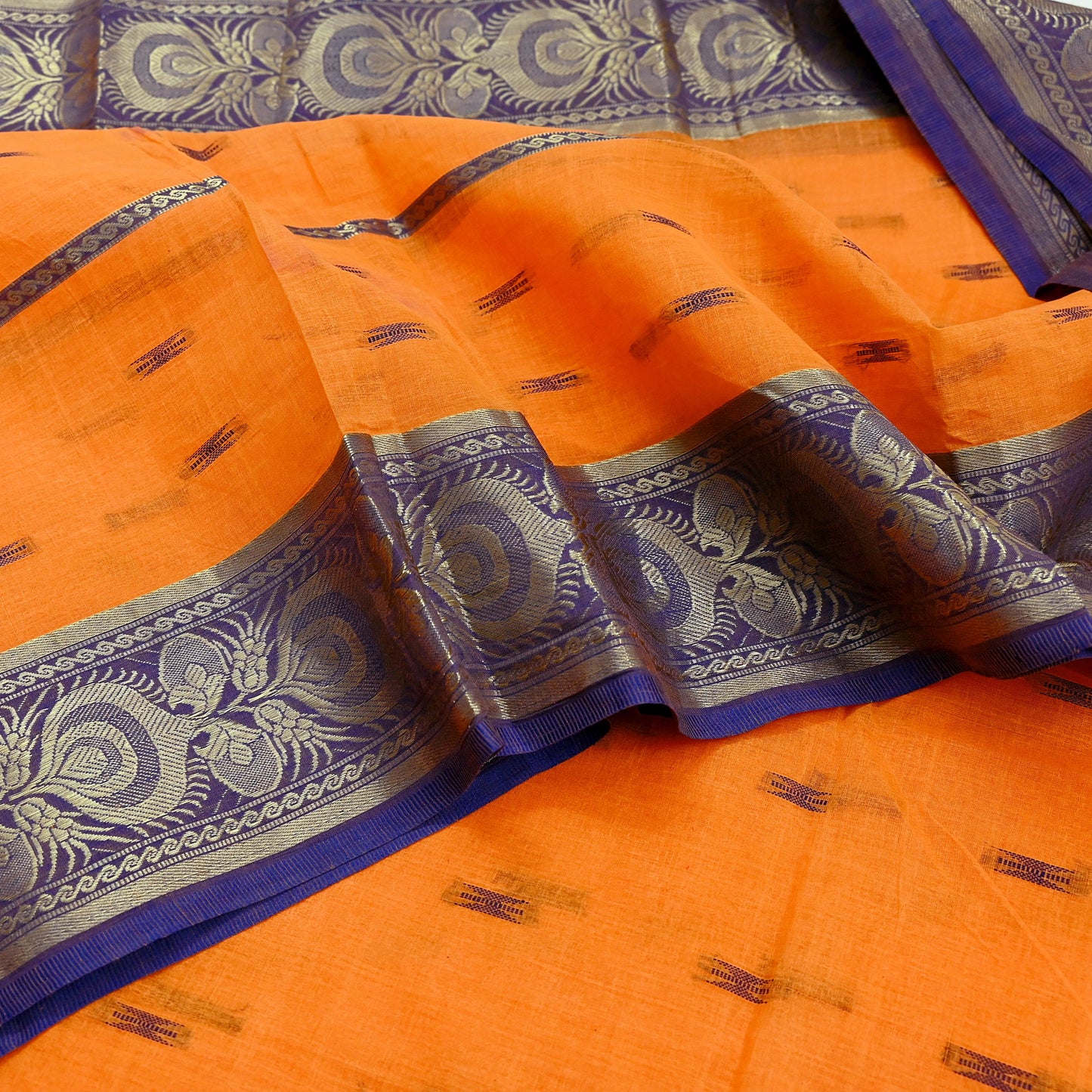 Indian Vintage Sari Orange Pure Cotton Hand Woven Saree Zari 5Yd Craft Fabric Floral Ethnic Sarong Dress making Crafting Quilting Zari