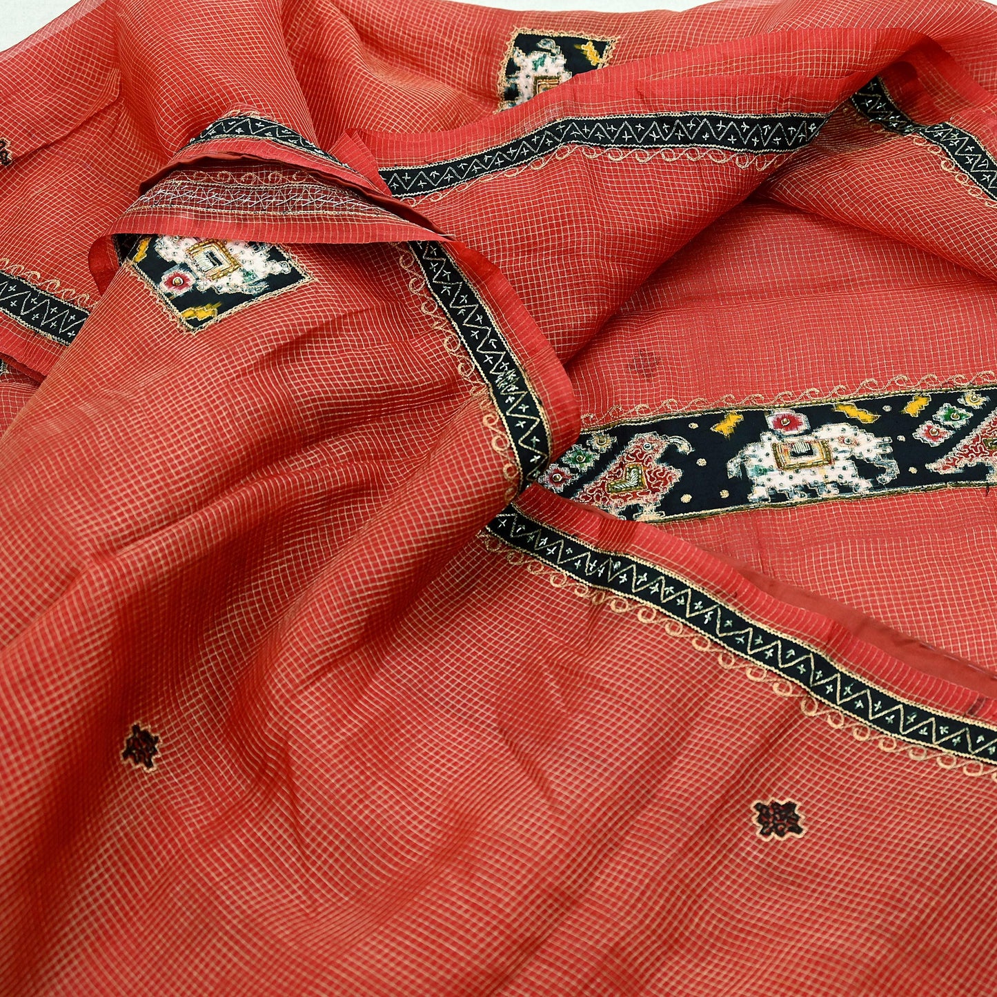 Indian Vintage Sari Red Hand Embroidered Patola Saree Pure Organza Silk Craft Fabric 5Yd Ethnic Dress Making Crafting Quilting Zardozi