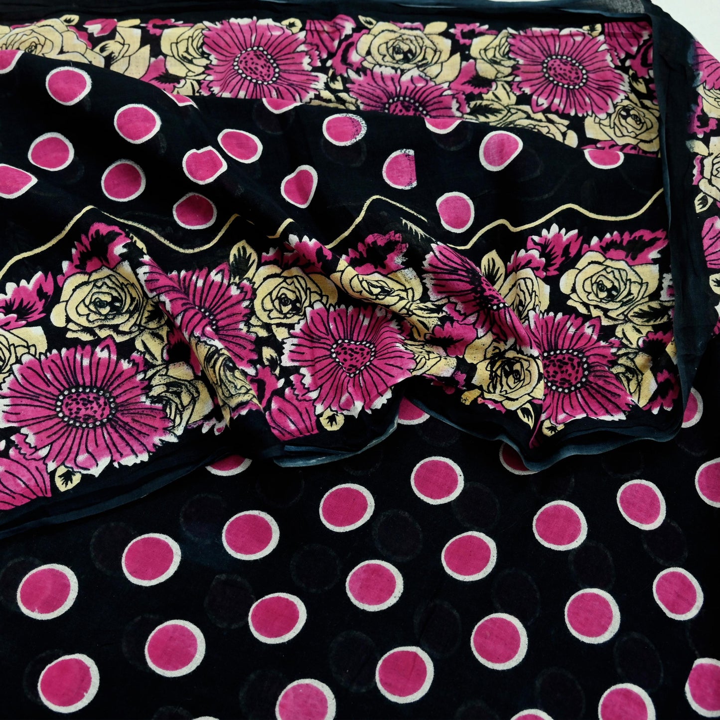 Indian Vintage Sari Black Printed 100% Pure Cotton Saree Craft Fabric 5Yd Sewing Sarong Wrap Boho Floral Dress making Quilting Soft