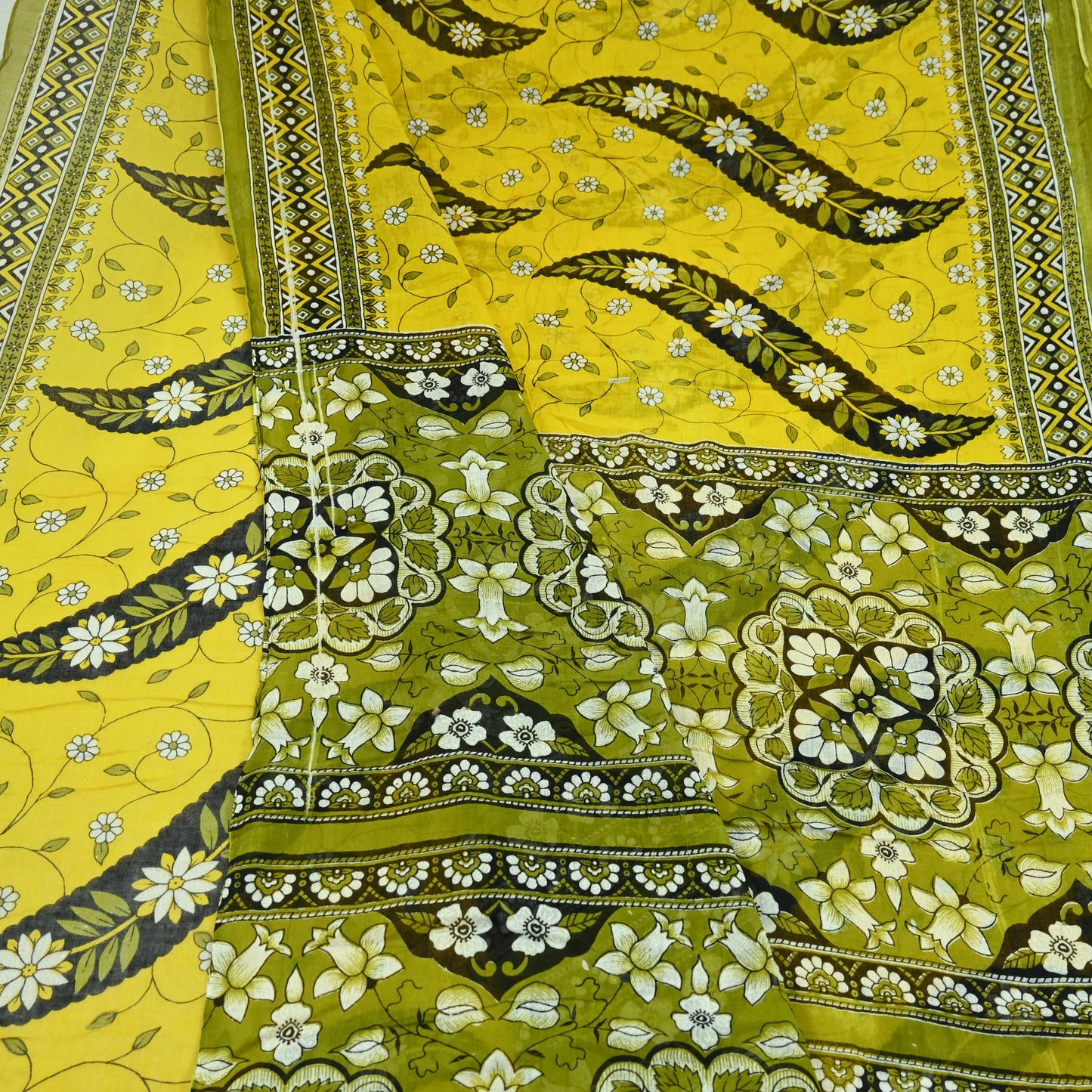 Indian Vintage Sari Yellow & Green Printed Pure Cotton Sarees Craft Fabric 5Yd Soft Sewing Sarong Wrap Boho Floral Dress making Quilting