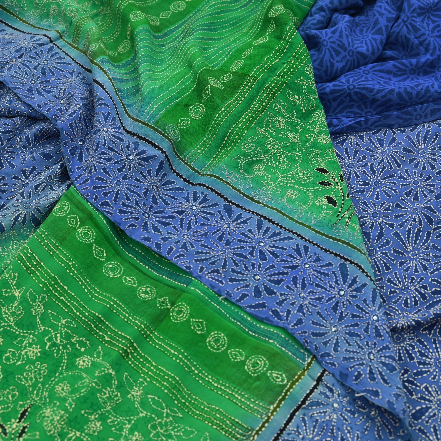 Indian Vintage Sari Blue & Green Pure Crepe Silk Hand Embroidered Kantha Saree 5yd Craft Fabric Sewing Floral Soft Dress making Crafting