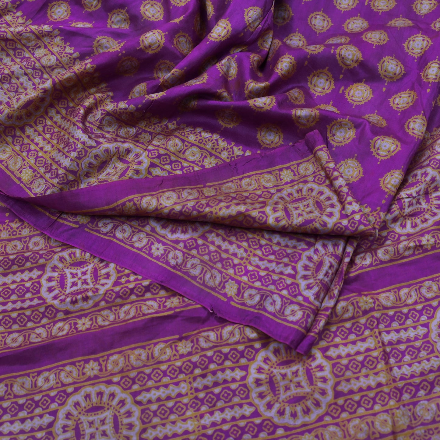 Indian Vintage Sari Purple 100% Pure Silk Printed Saree Fabric 5yd Sewing Craft Fabric DressMaking Soft Wrap Quilting Crafting Upcycle