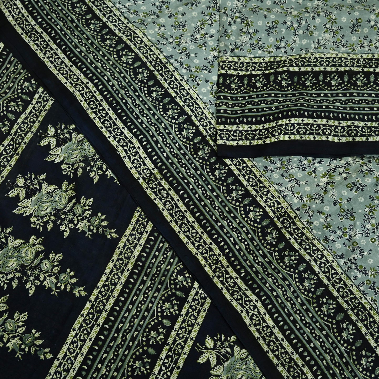 Indian Vintage Sari Black & Gray 100% Pure Silk Printed Saree 5yd Sewing Craft Fabric Dress Making Soft Crafting Quilting Upcycle Used