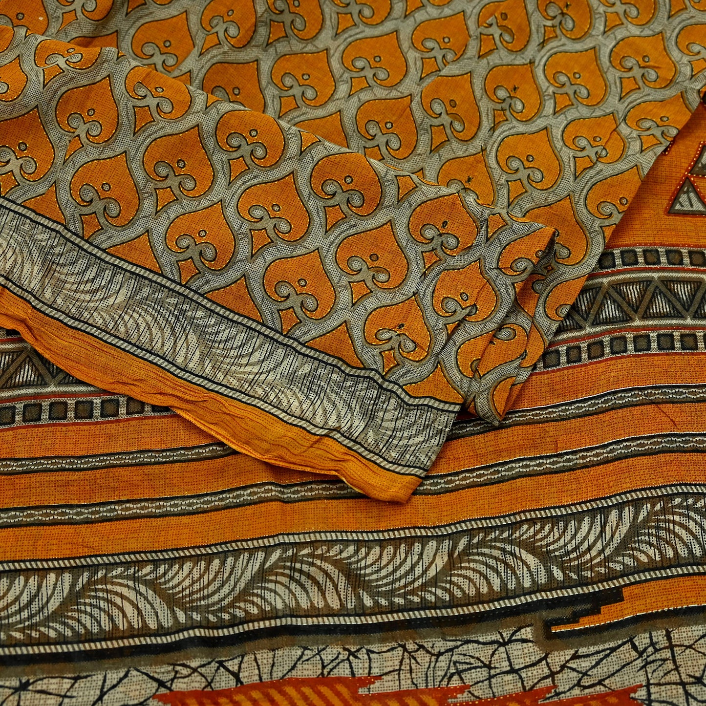 Indian Vintage Brown & Saffron Saree Printed Pure Cotton Indian Sari Craft Fabric 5Yd Soft Sewing Sarong Wrap Boho Floral Dress making