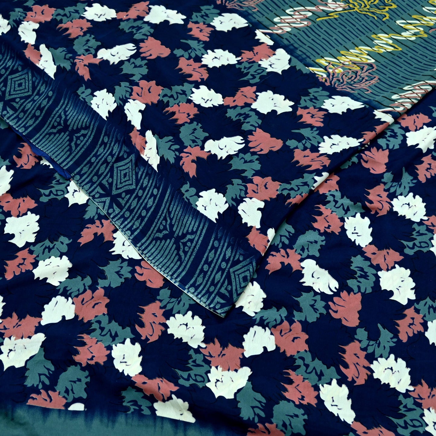 Indian Vintage Blue & Gray Sarees Moss Crepe Printed Sari 5yd Sewing Floral Soft Craft Fabric DressMaking For Crafting Quilting Upcycle