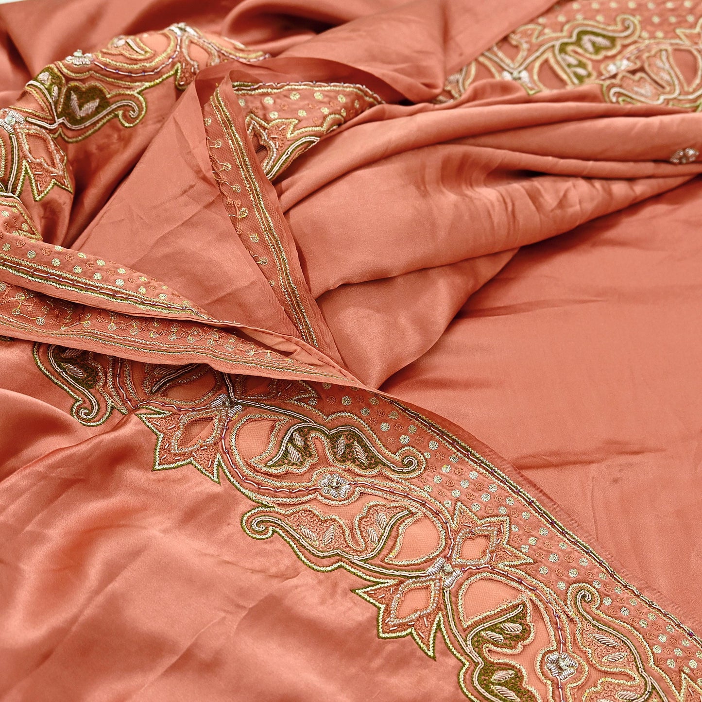 Indian Vintage Heavy Peach Sari Hand Embroidered Saree 100% Pure Satin Silk Craft Fabric 5yd Soft Dress making Wedding/Party Wear Zardozi