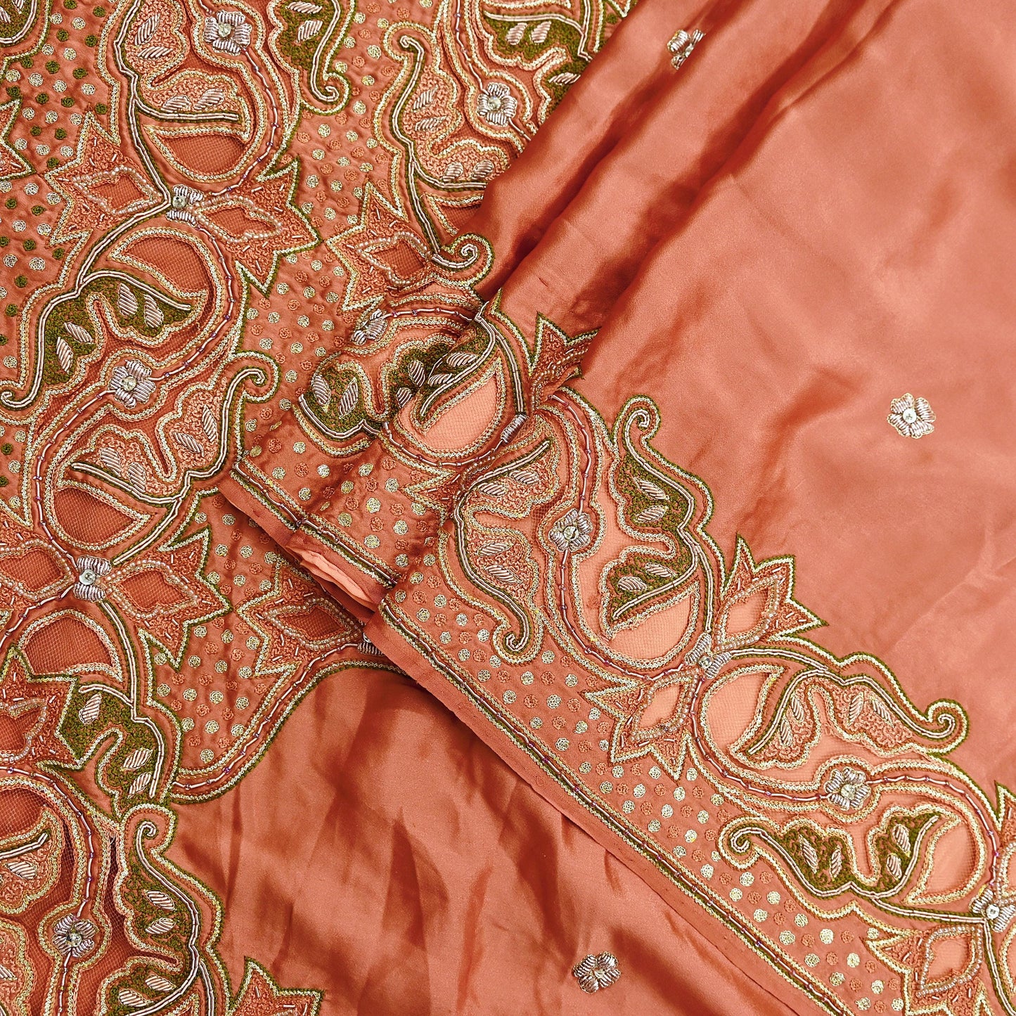 Indian Vintage Heavy Peach Sari Hand Embroidered Saree 100% Pure Satin Silk Craft Fabric 5yd Soft Dress making Wedding/Party Wear Zardozi