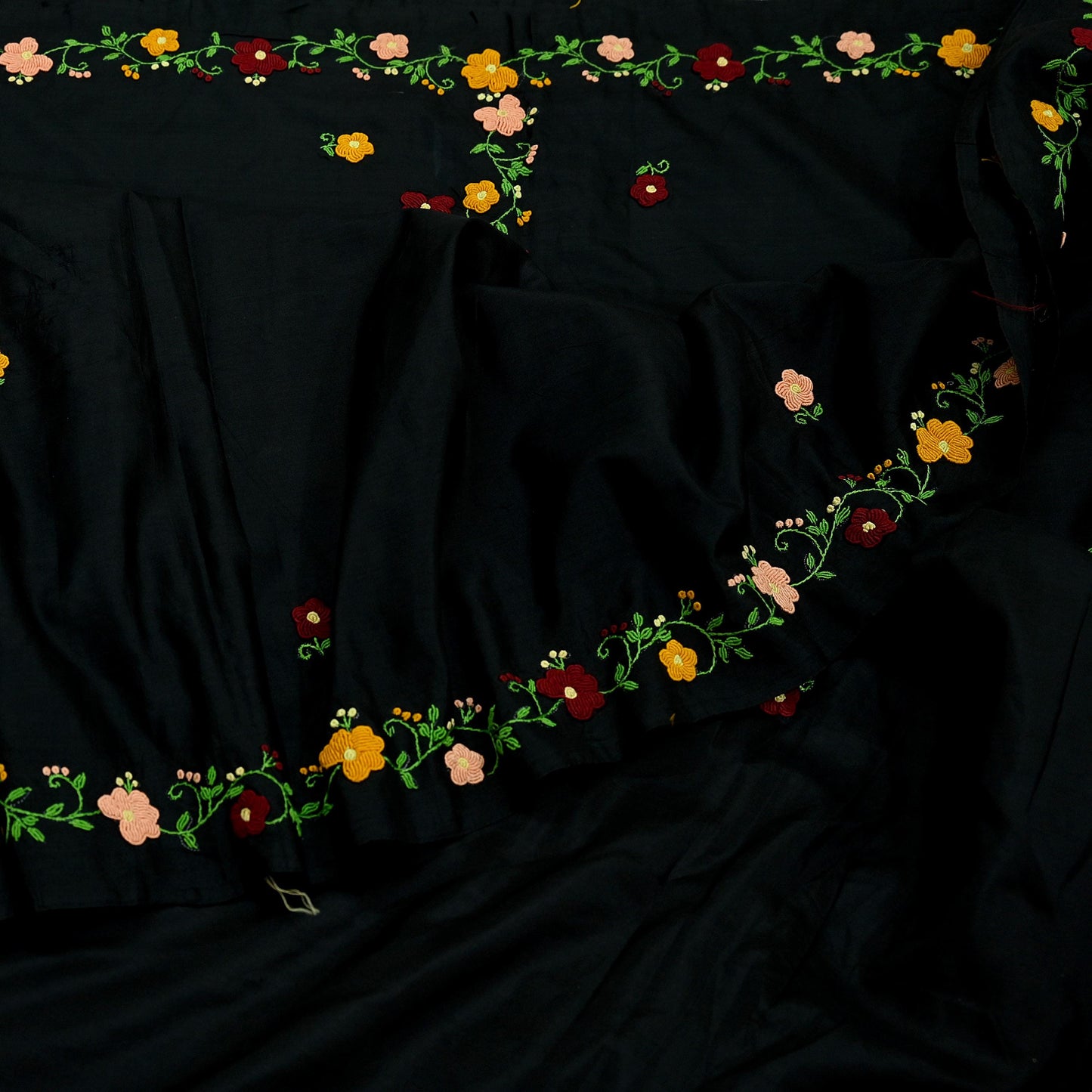 Indian Vintage Sari Black Pure Silk Hand Embroidered Saree Craft Fabric 5Yd Sewing Soft Ethnic Dress Making Bollywood saree