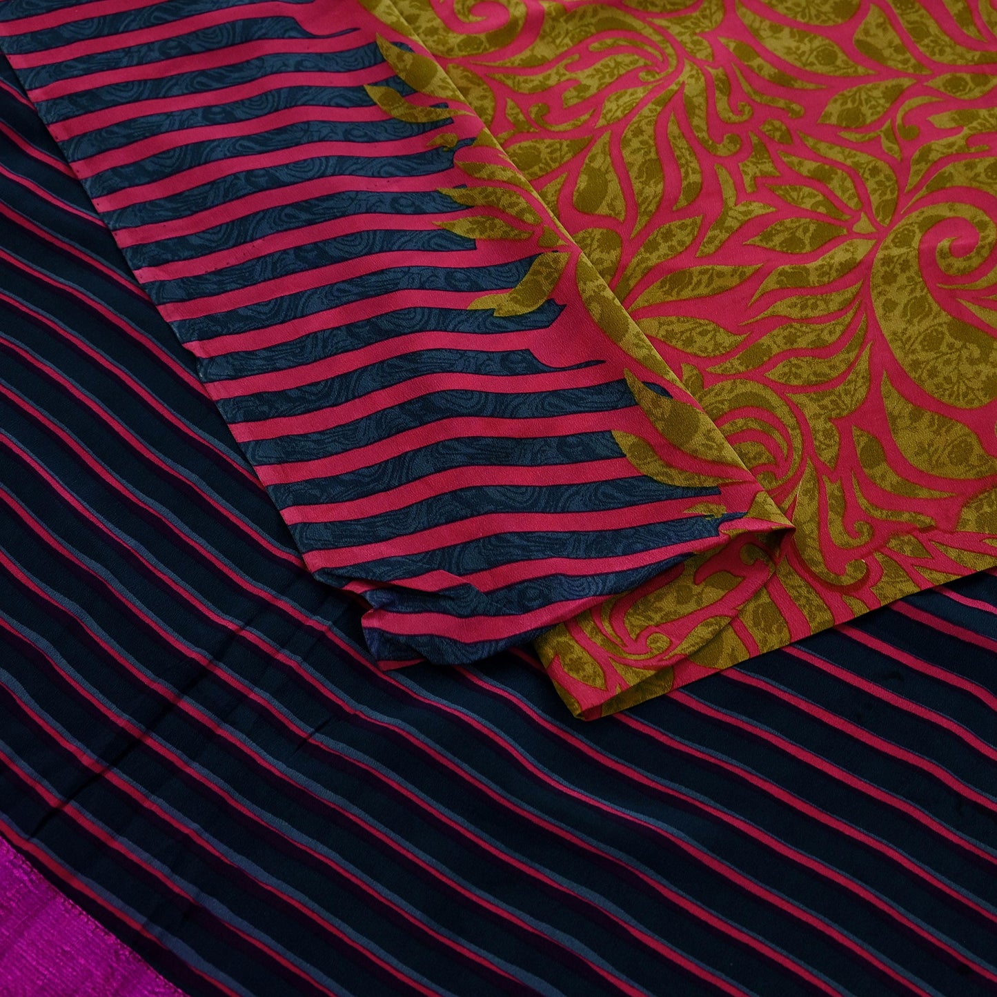 Indian Vintage Sari Green & Pink Pure Crepe Silk Printed Saree 5yd Sewing Floral Soft Craft Fabric Wrap Dress making Crafting Quilting