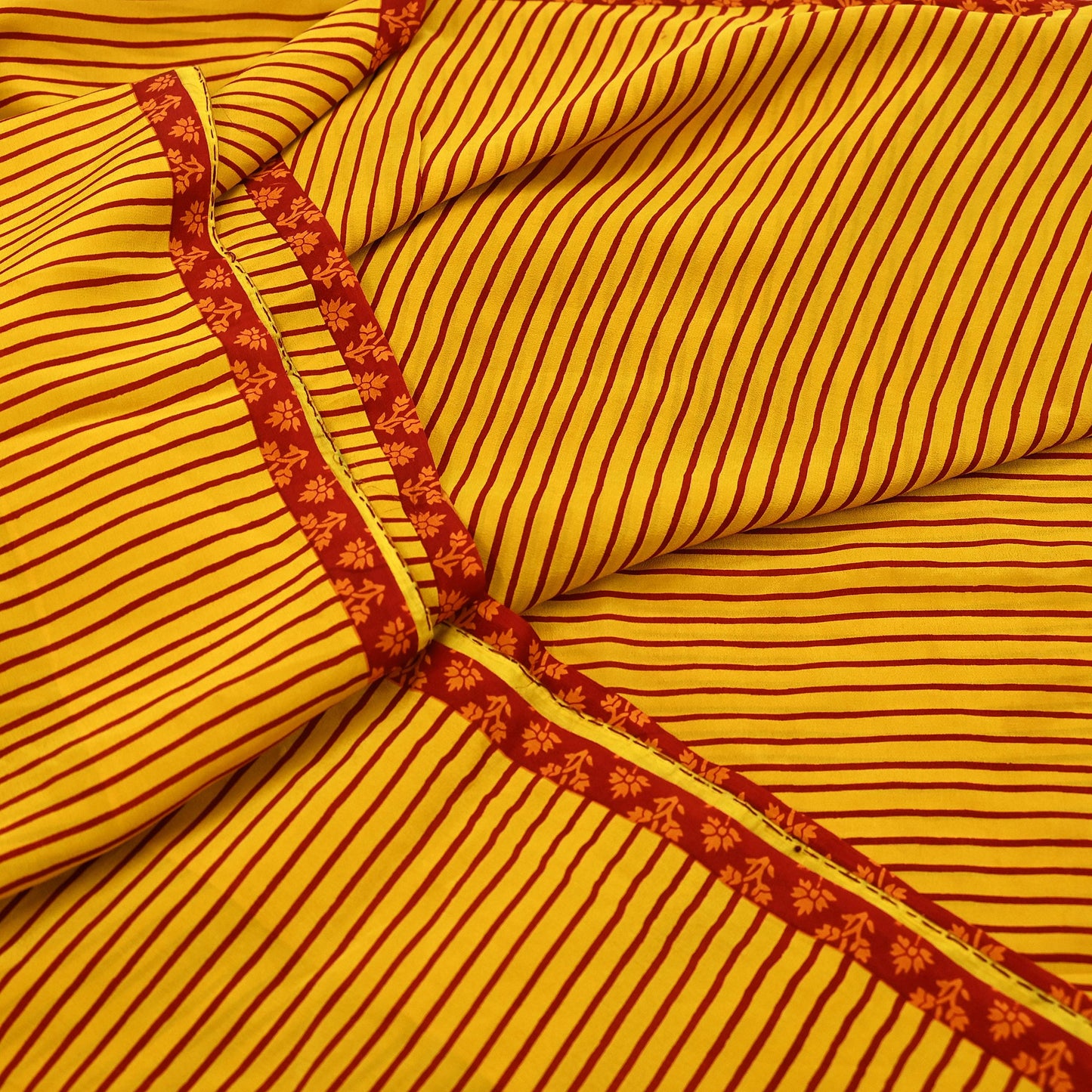 Indian Vintage Sari Red & Yellow Pure Crepe Silk Printed Sarees 5yd Sewing Floral Soft Craft Fabric Wrap Dress Making Crafting Quilting