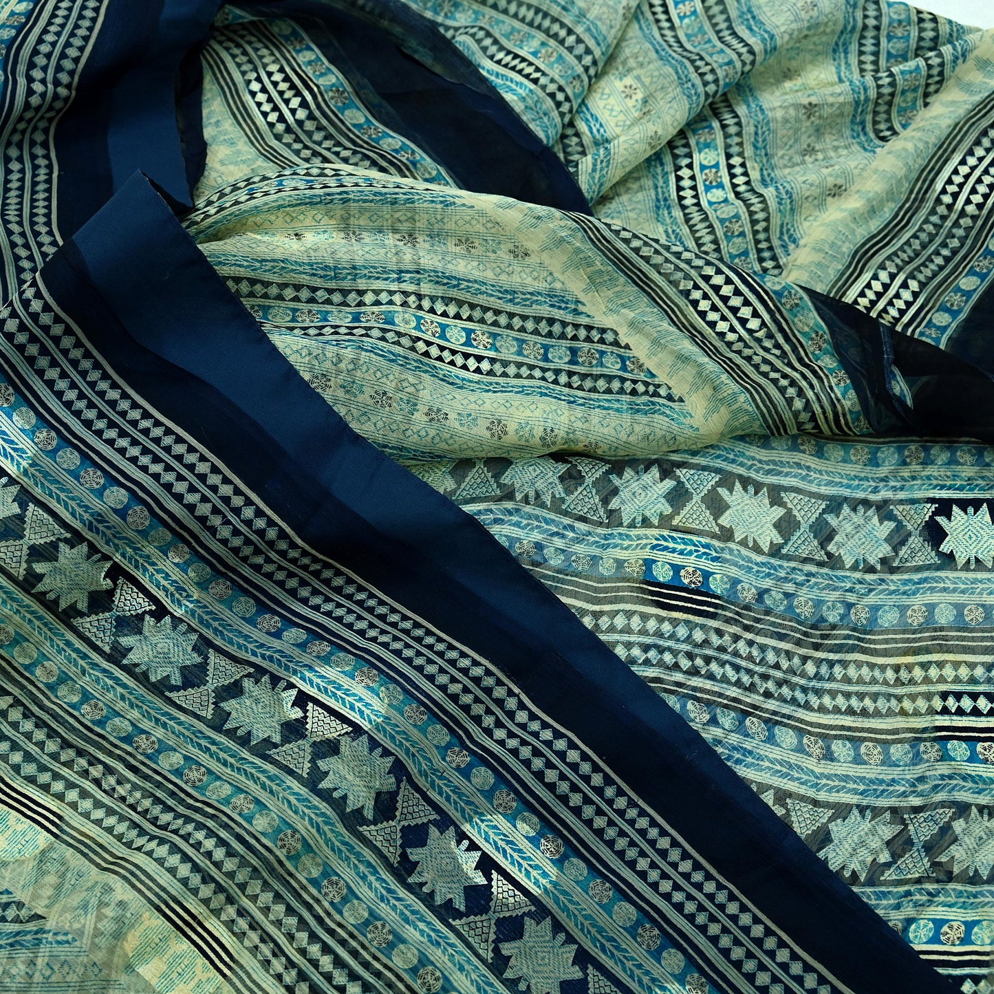 Indian Vintage Sari Ivory & Blue Pure Chiffon Silk Printed Sarees 6Yd Craft Fabric Sewing Soft Dress Making Upcycle Quilting