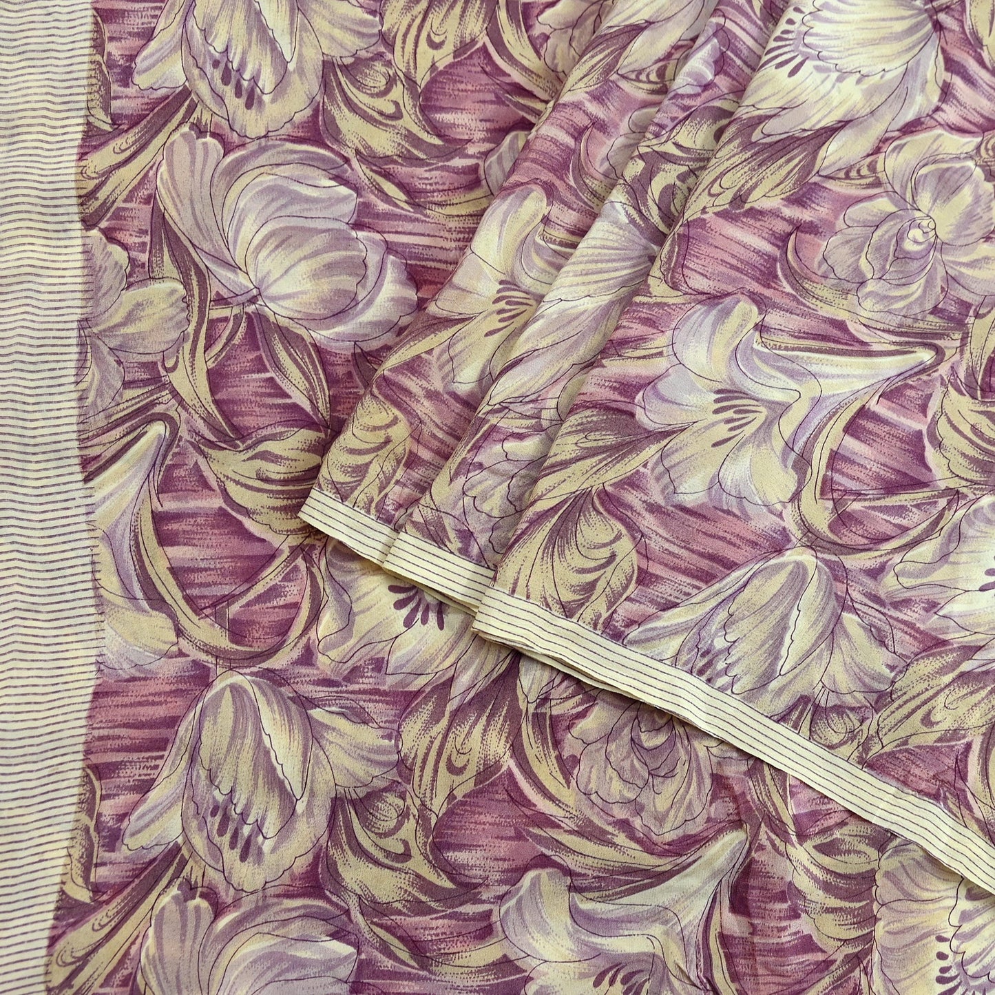 Indian Vintage Beige & Purple Saree Pure Crepe Silk Printed Sari Craft Fabric 5yd Sewing Floral Soft Dress making For Crafting Quilting