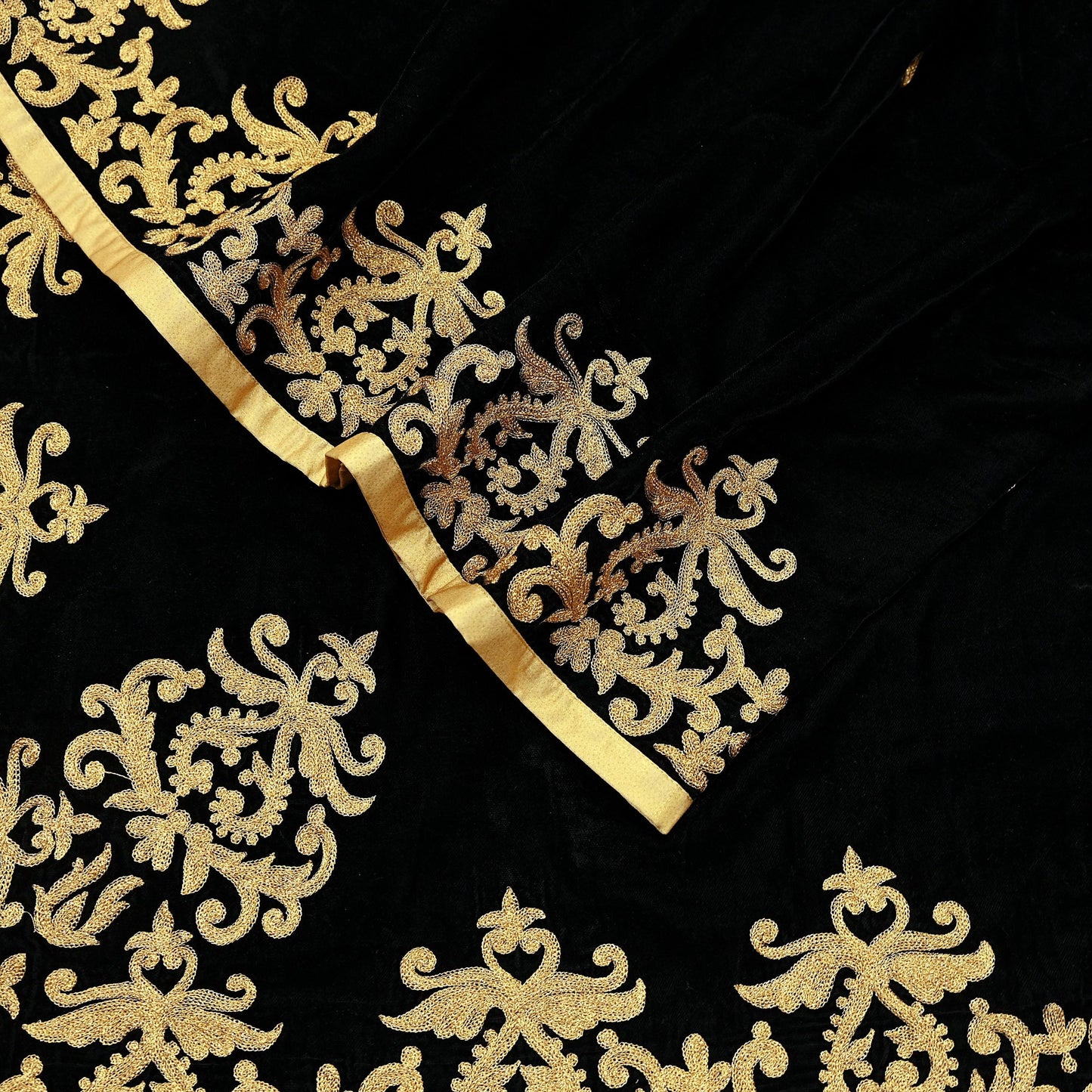 Indian Vintage Heavy Wedding Black Dupatta Velvet Long Stole Hand Embroidered Scarves Zari Hijab Veil Wrap Bridal Dupatta