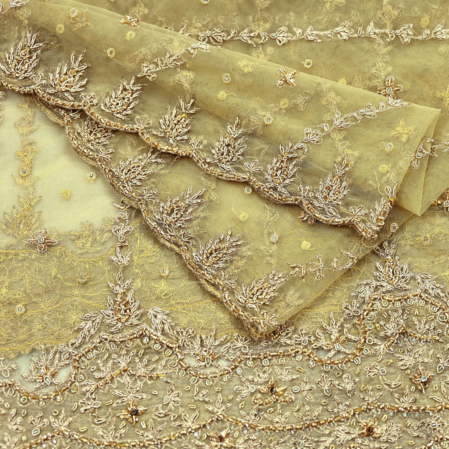Indian Vintage Heavy Bridal Beige Dupatta Net Mesh Long Stole Hand Embroidered Scarves Zardozi Zari Glass Beaded Hijab Wedding veil
