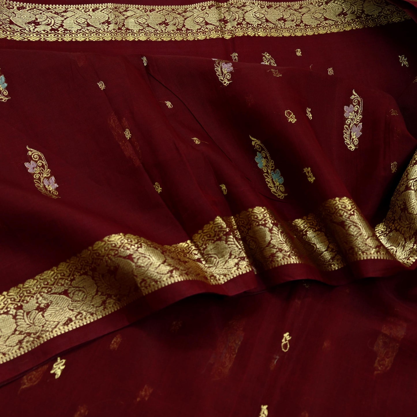 Indian Vintage Heavy Sari Maroon Kanjivaram Sarees 100% Pure Silk Zari 5Yd Floral Crafting Dress making For Crafting Quilting Upcycle