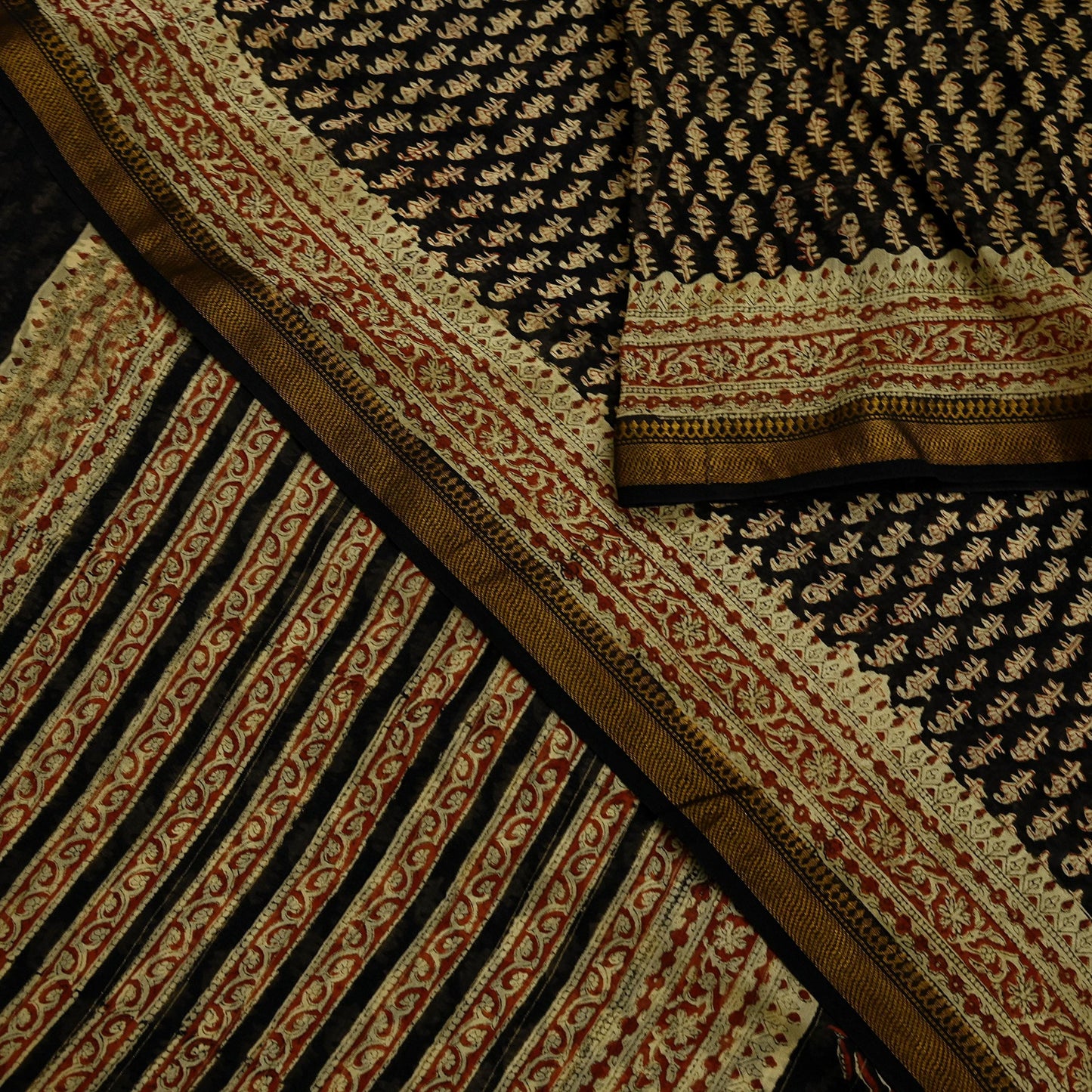 Indian Vintage Sari Beige & Black Pure chanderi Silk Bagru Printed Sarees Craft Fabric 5Yd Floral Soft Zari Border Ethnic Dress making
