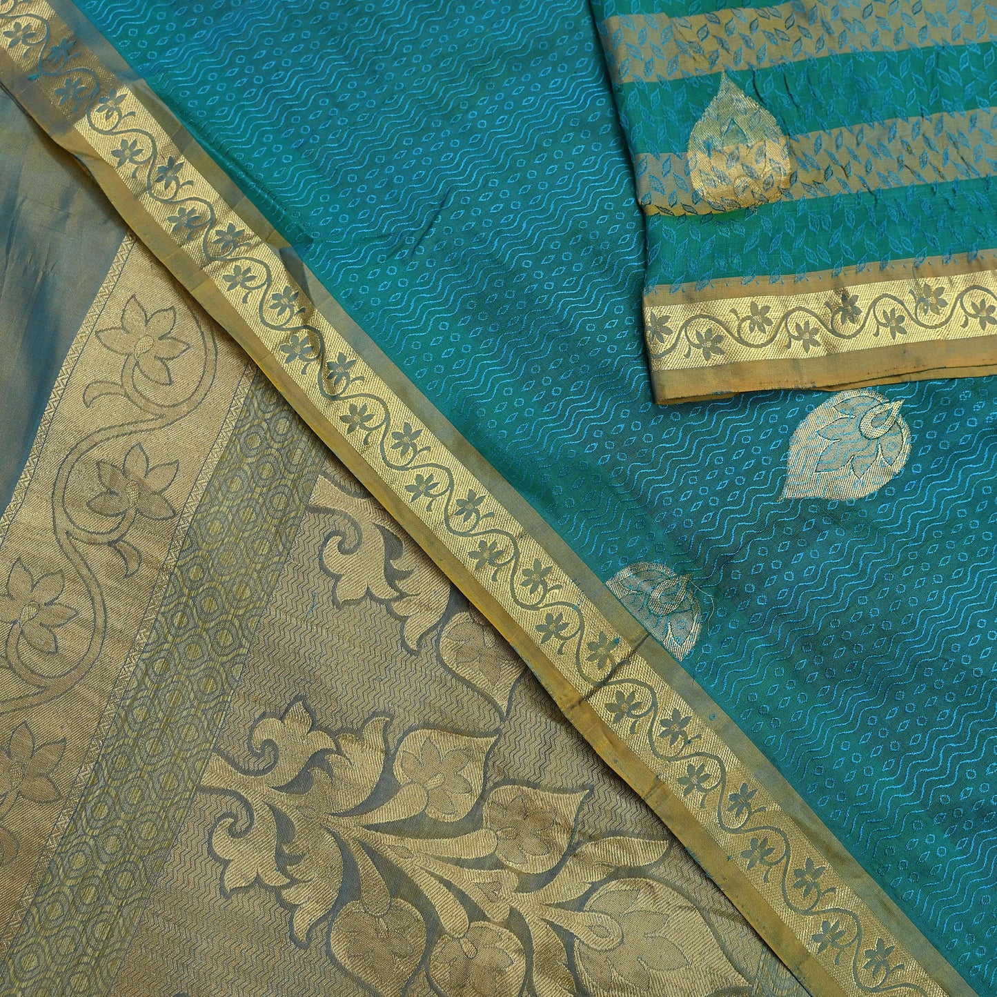 Indian Vintage Heavy Sari Green & Blue Kanjivaram Saree 100% Pure Silk Zari 5Yd Crafting Dress making For Crafting Quilting Upcycle