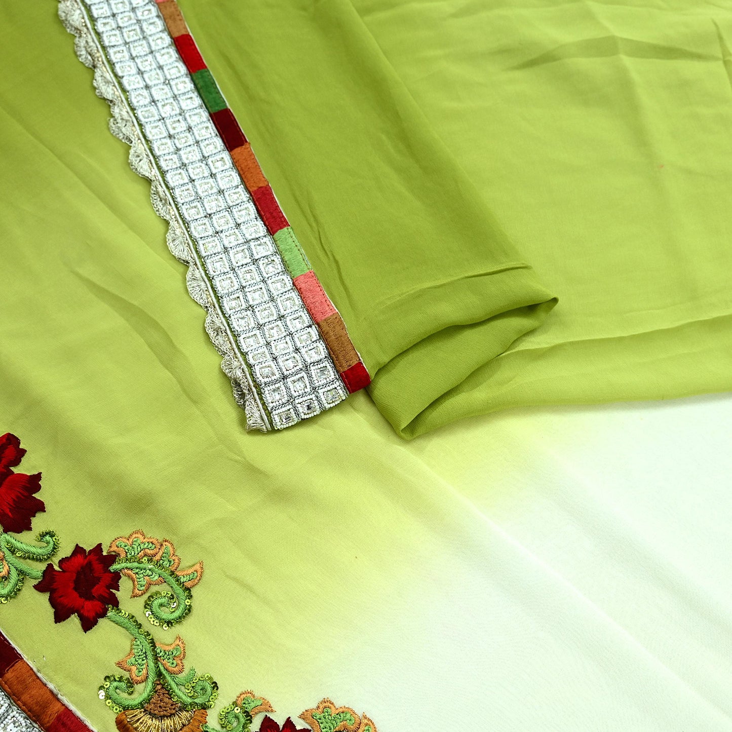 Indian Vintage Heavy Sarees Green & White Pure Georgette Silk Hand Embroidered Sari Fabric 5Yd Sewing Ethnic Sequins Wedding sarees