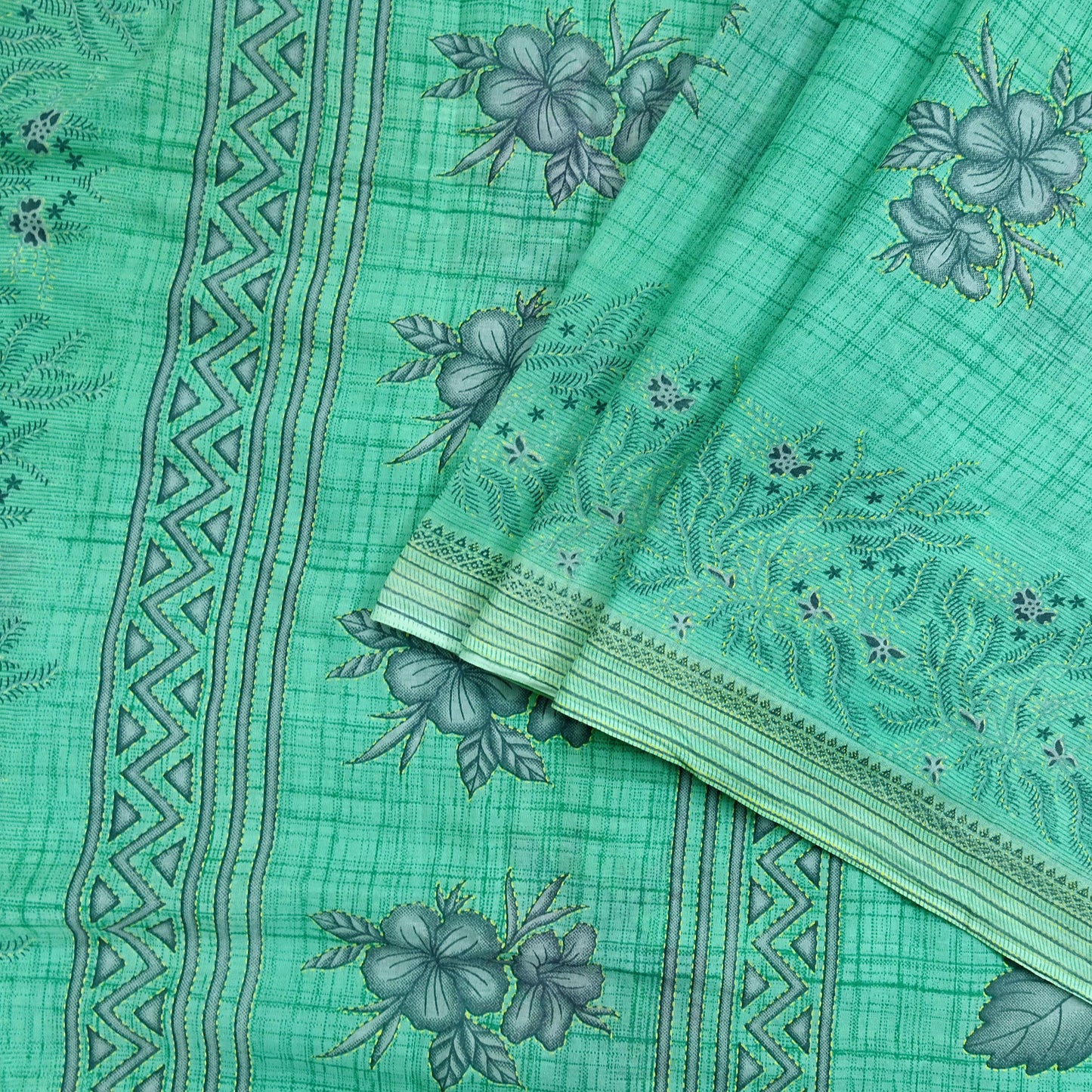Indian Vintage Green Saree Printed Pure Cotton Sari Craft Fabric 5Yd Soft Sewing Sarong Wrap Boho Floral Upcycle Quilting For Crafting