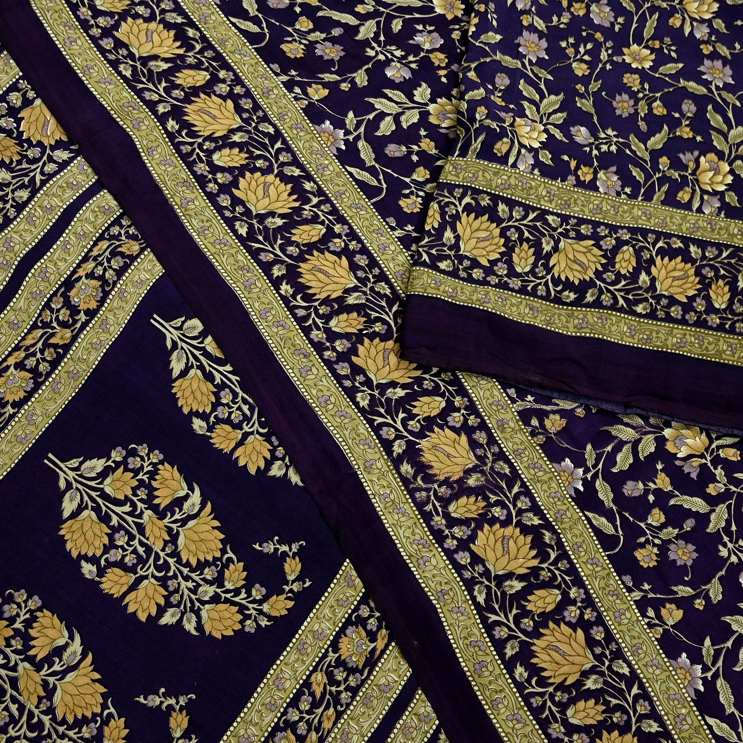 Indian Vintage Purple Saree Pure Crepe Silk Printed Sari Craft Fabric 5yd Sewing Floral Soft Wrap Dress making For Crafting Quilting