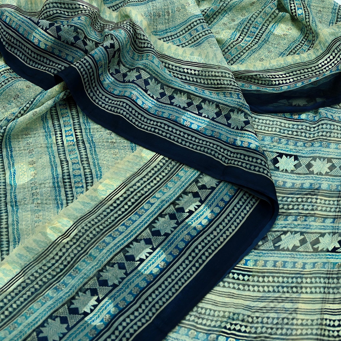 Indian Vintage Sari Ivory & Blue Pure Chiffon Silk Printed Sarees 6Yd Craft Fabric Sewing Soft Dress Making Upcycle Quilting